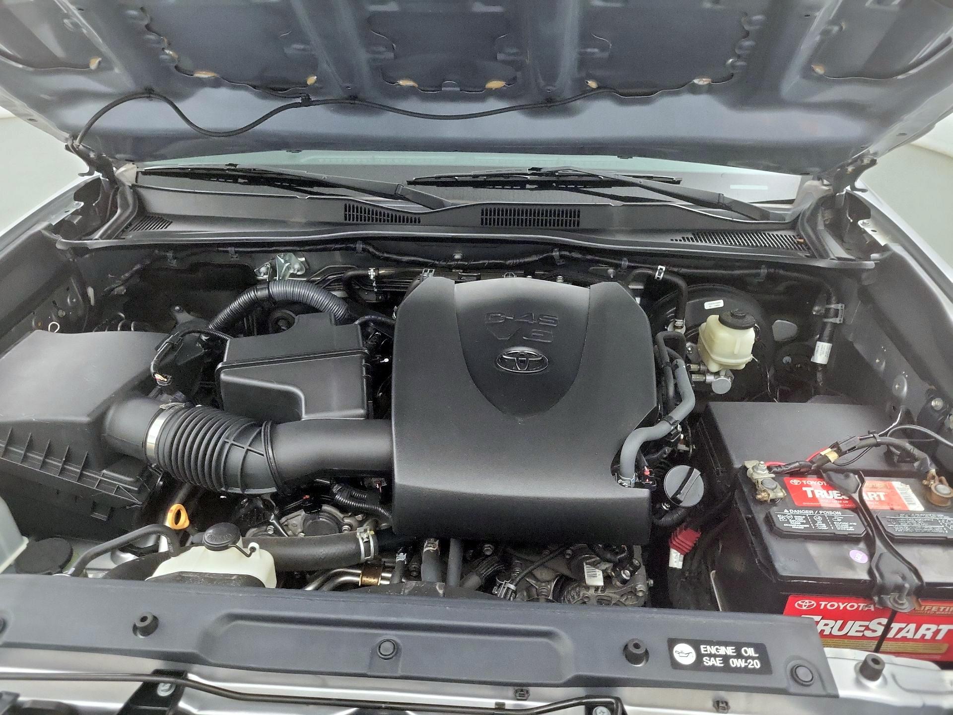 Thumbnail: 2017 Toyota Tacoma - 20