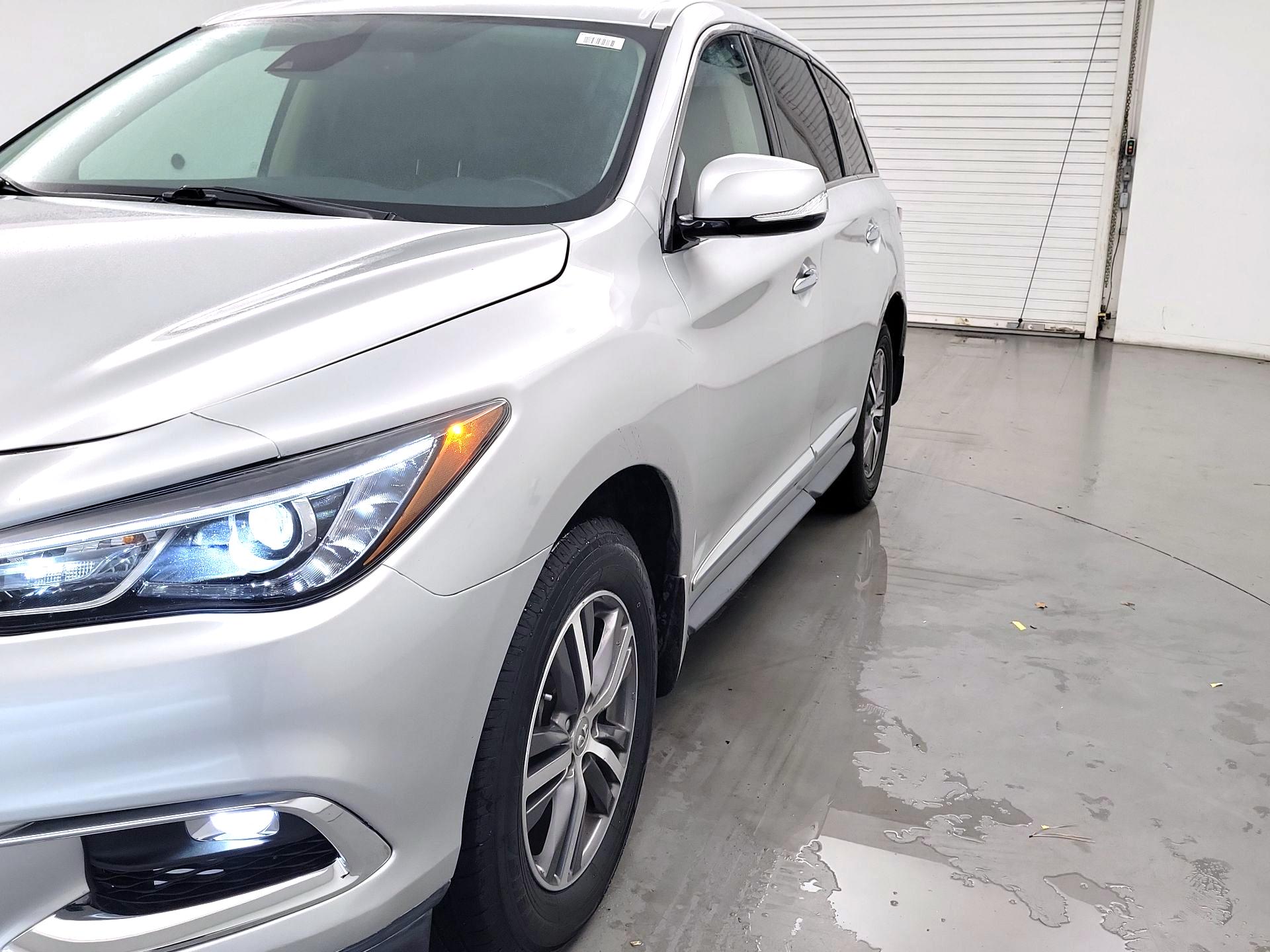 Thumbnail: 2020 INFINITI QX60 - 3