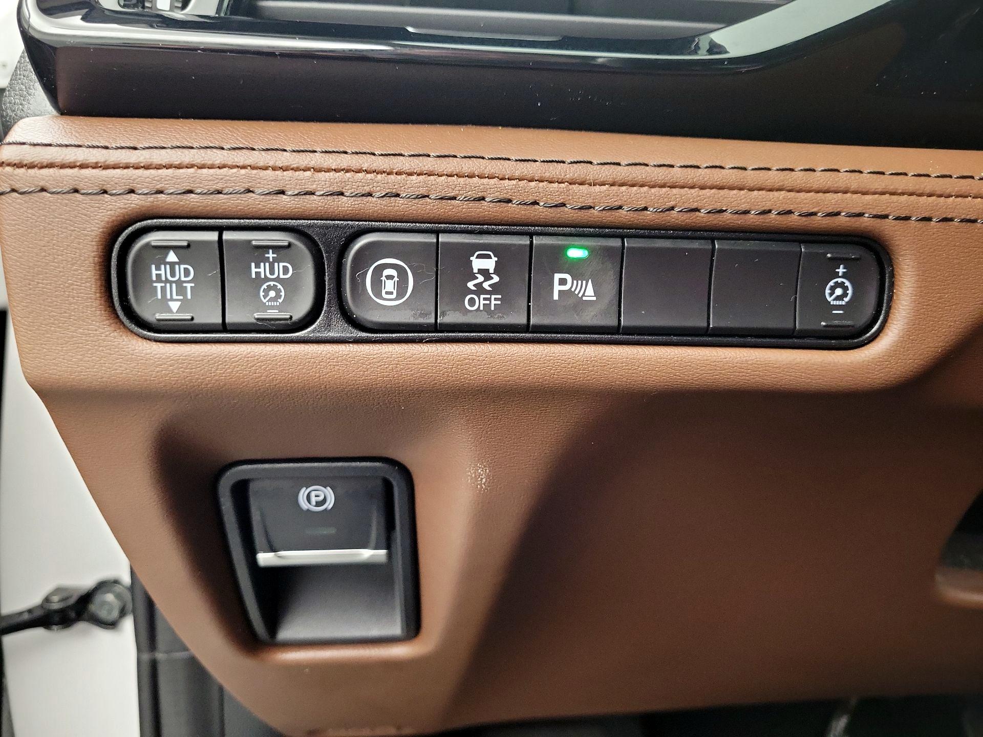 Thumbnail: 2023 Acura MDX - 11