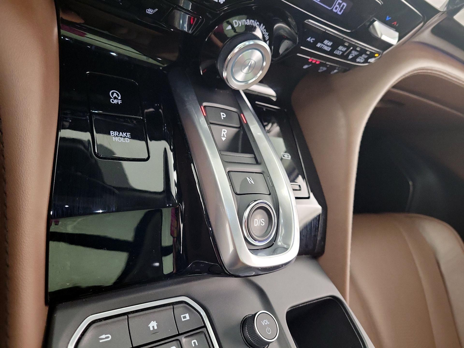 Thumbnail: 2023 Acura MDX - 16