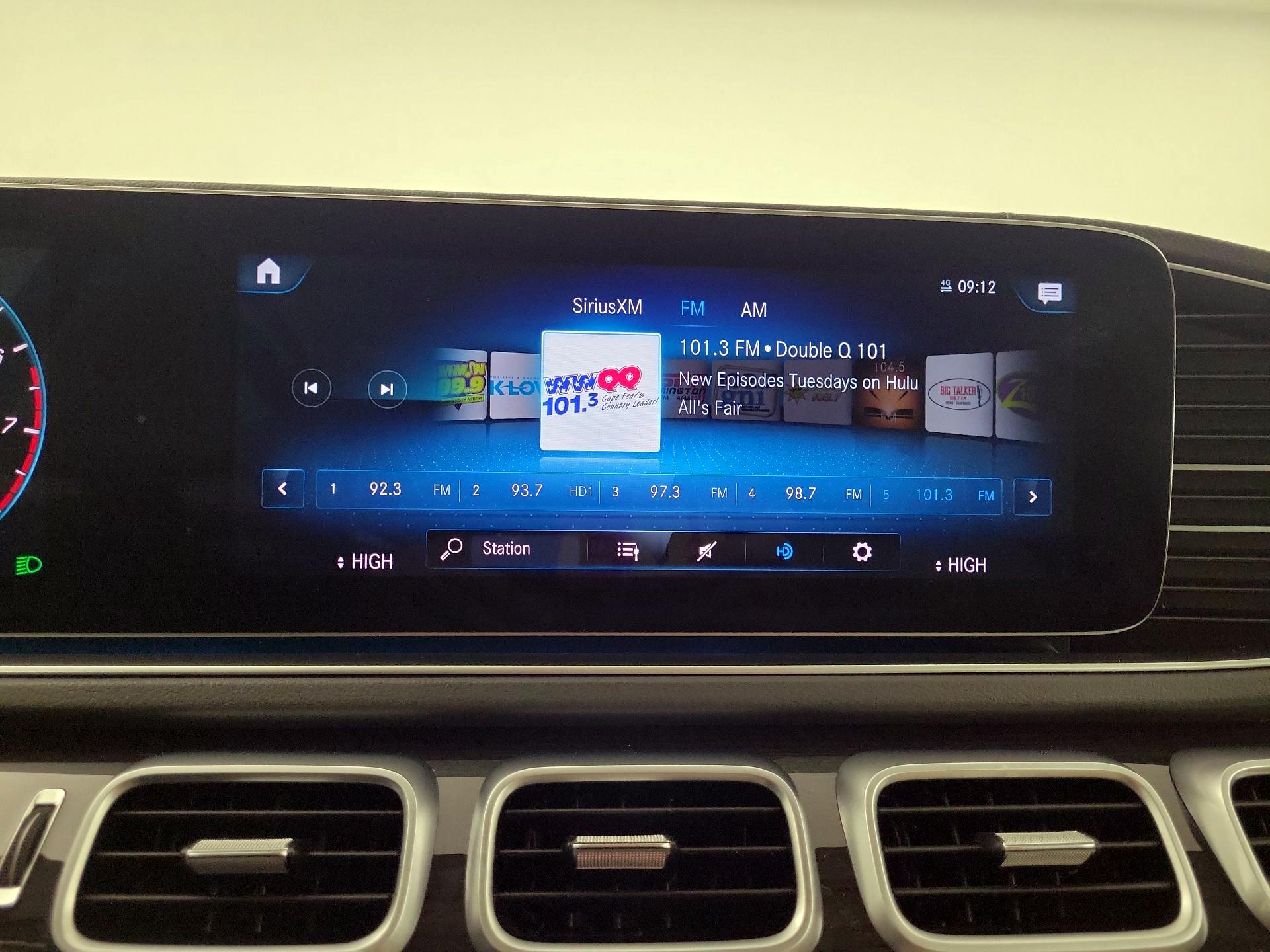 Thumbnail: 2020 Mercedes-Benz GLE - 14