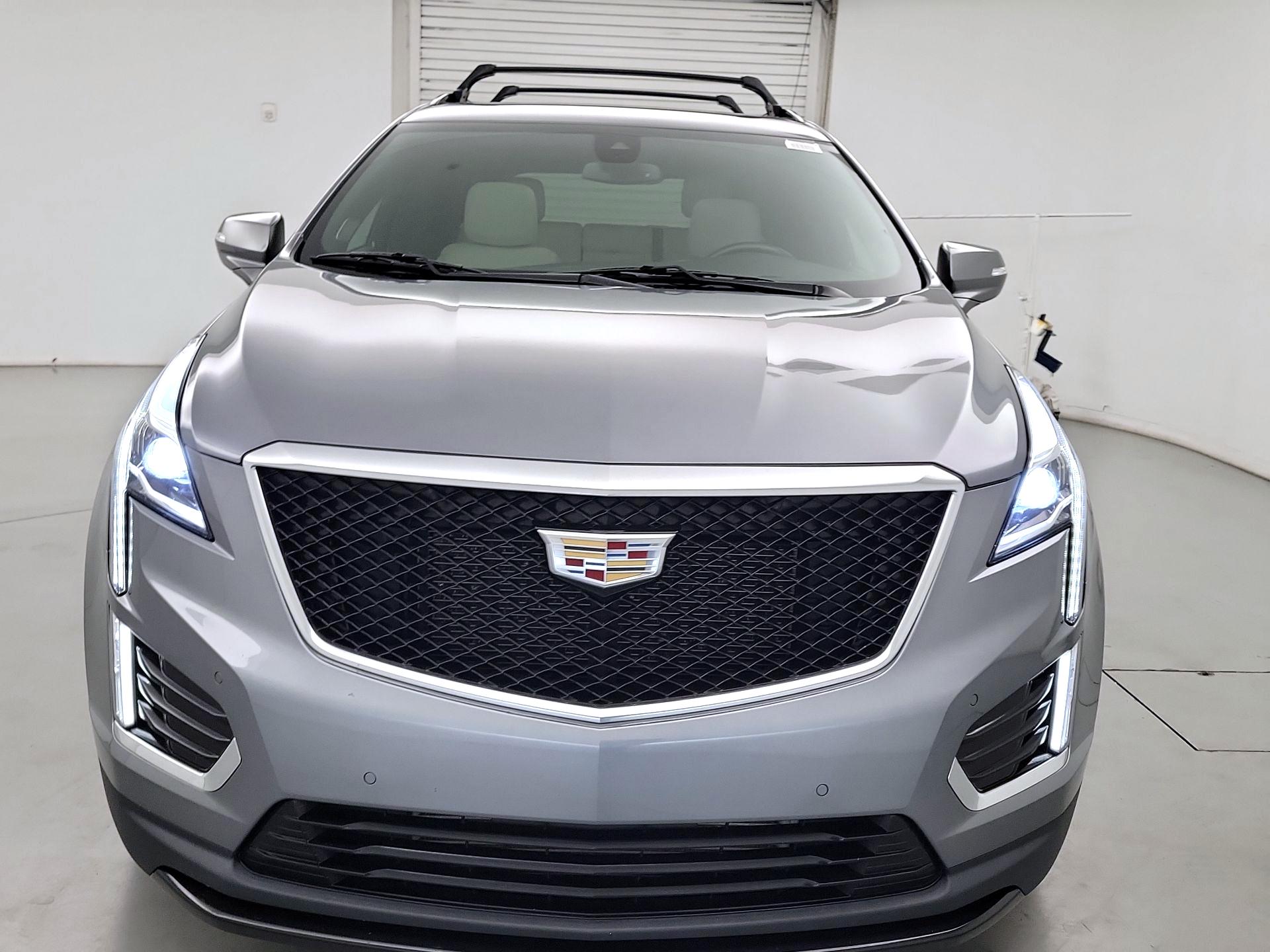 Thumbnail: 2021 Cadillac XT5 - 2