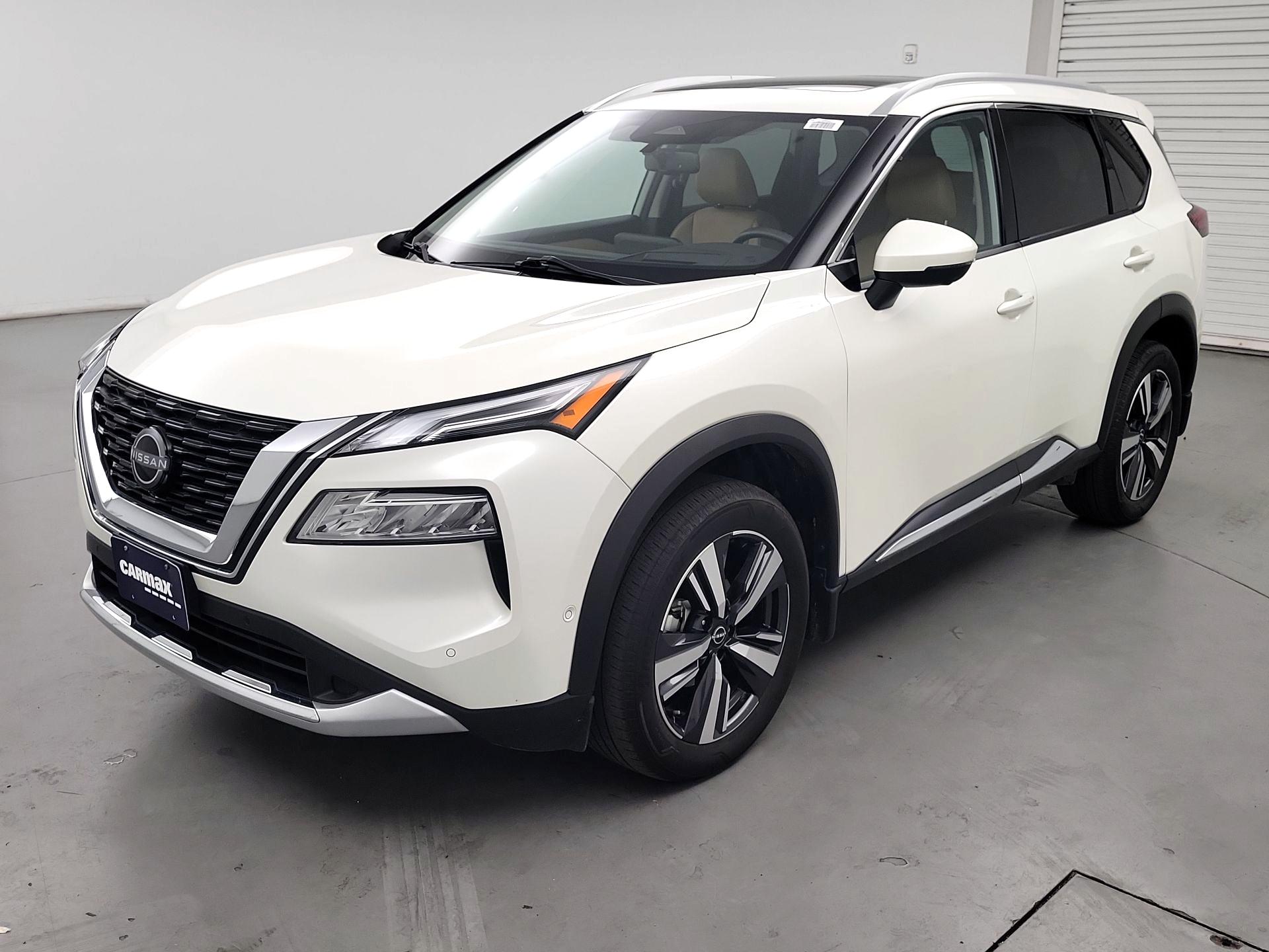 Thumbnail: 2023 Nissan Rogue - 3