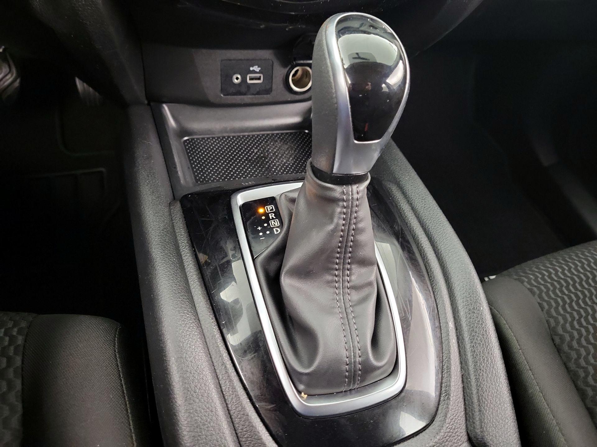 Thumbnail: 2019 Nissan Rogue Sport - 14