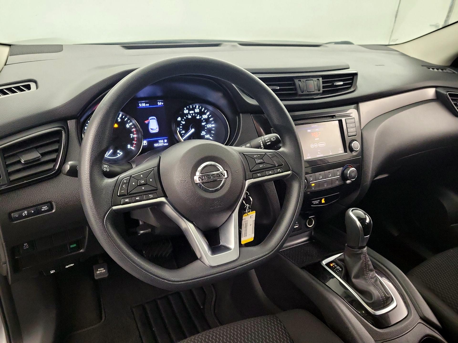 Thumbnail: 2019 Nissan Rogue Sport - 8