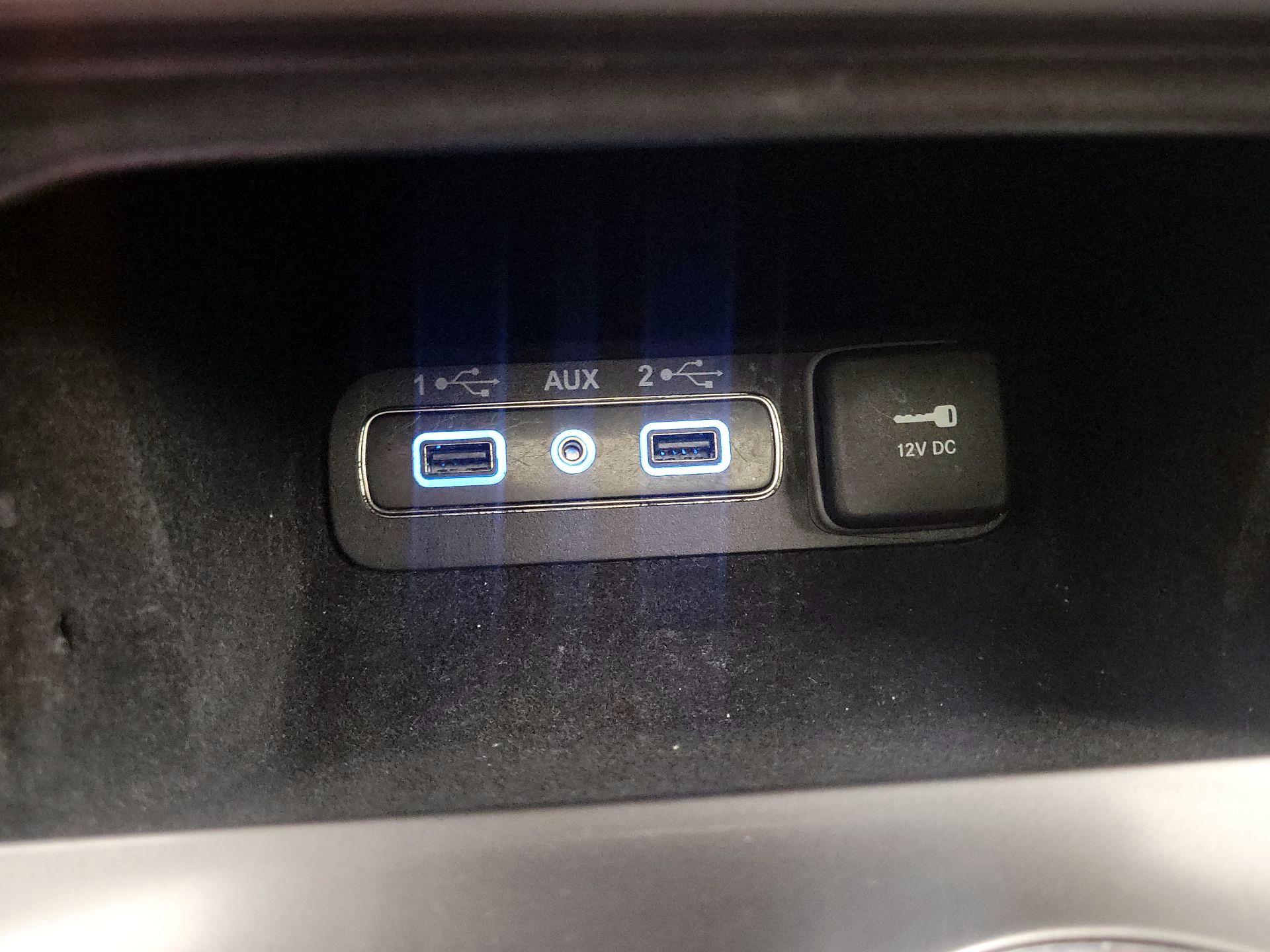 Thumbnail: 2020 Jeep Grand Cherokee - 17