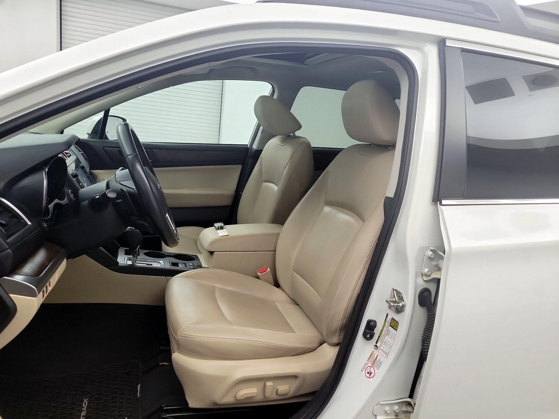 Thumbnail: 2017 Subaru Outback - 9