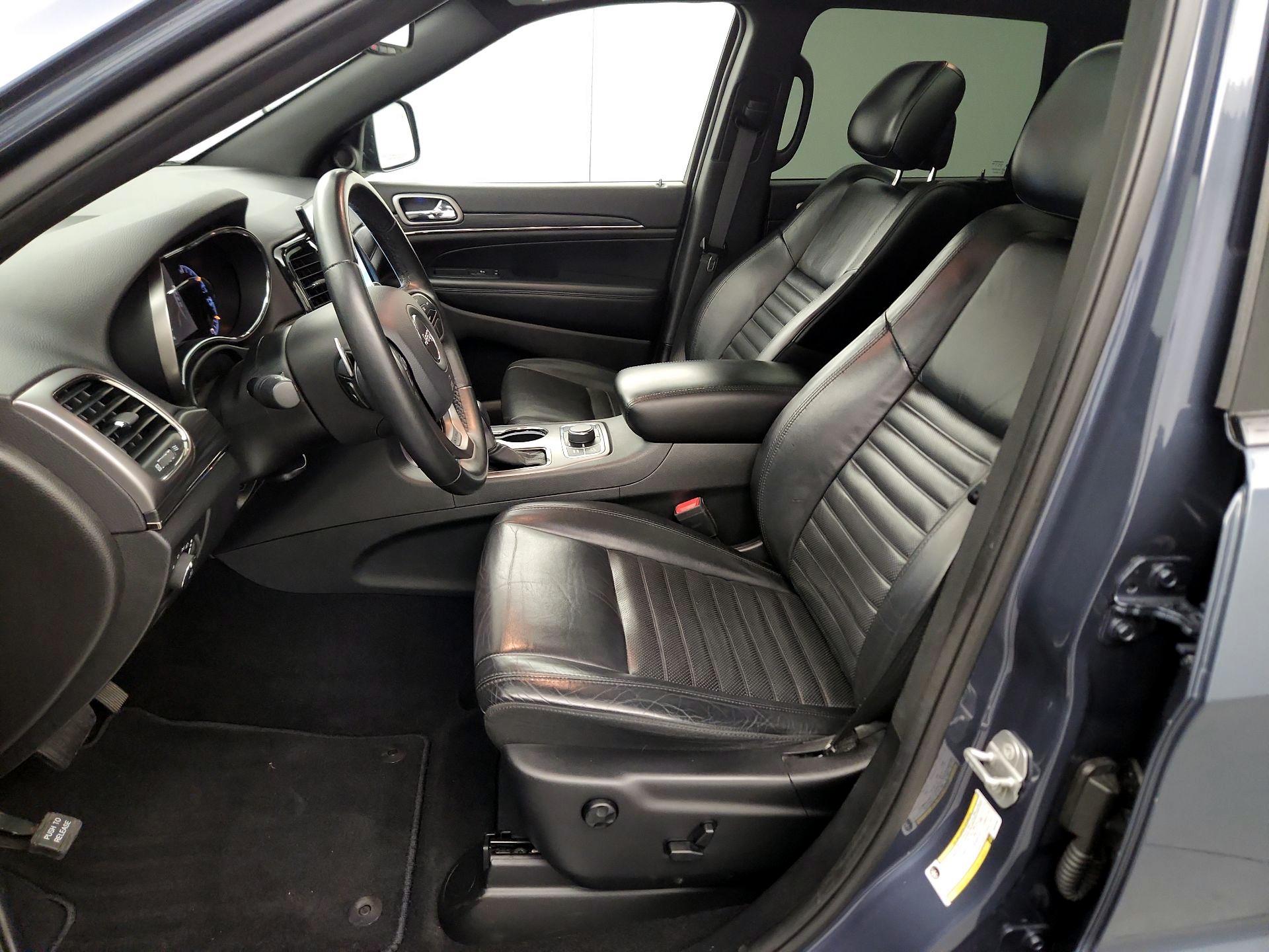 Thumbnail: 2019 Jeep Grand Cherokee - 9