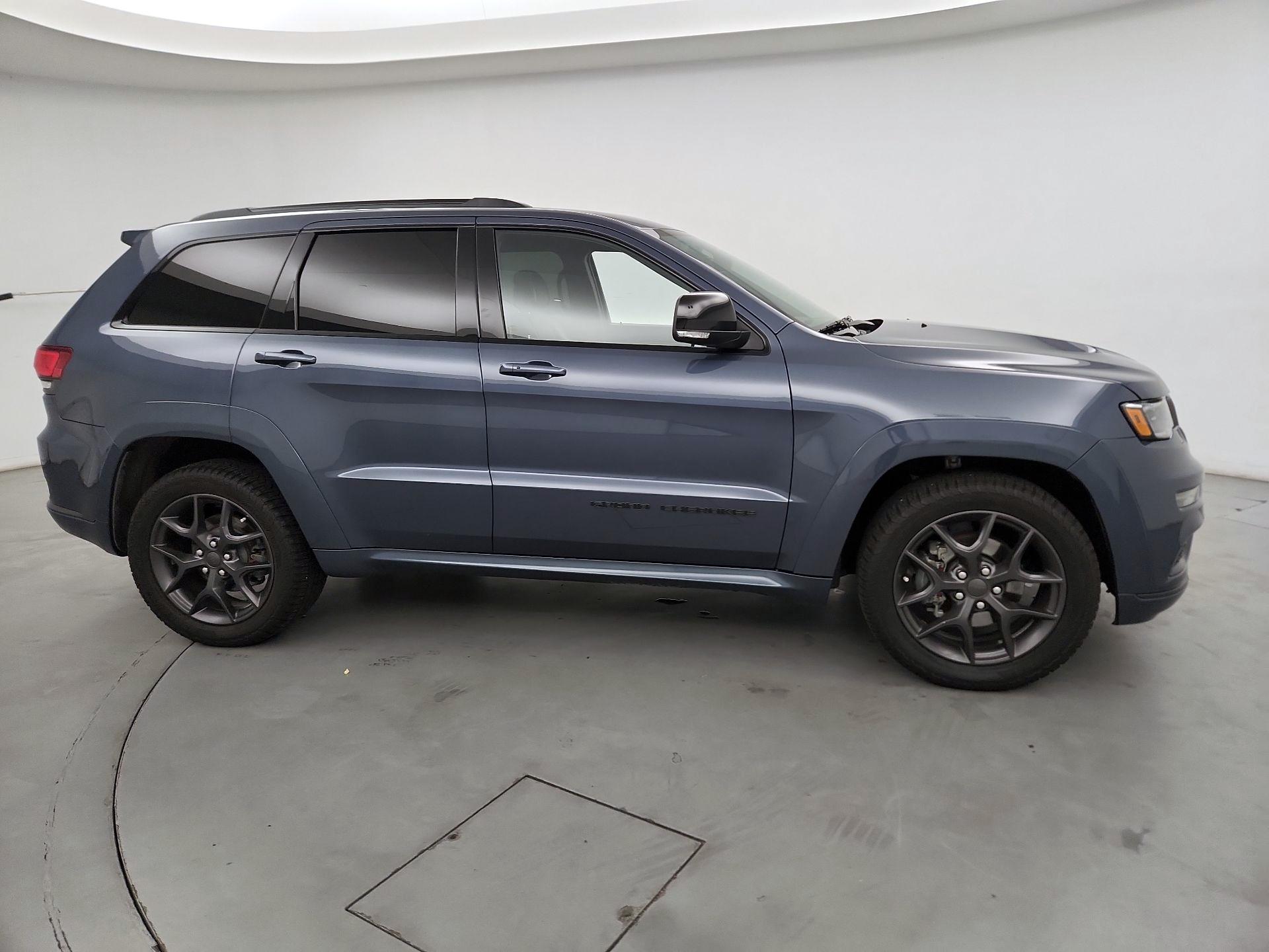 Thumbnail: 2019 Jeep Grand Cherokee - 4