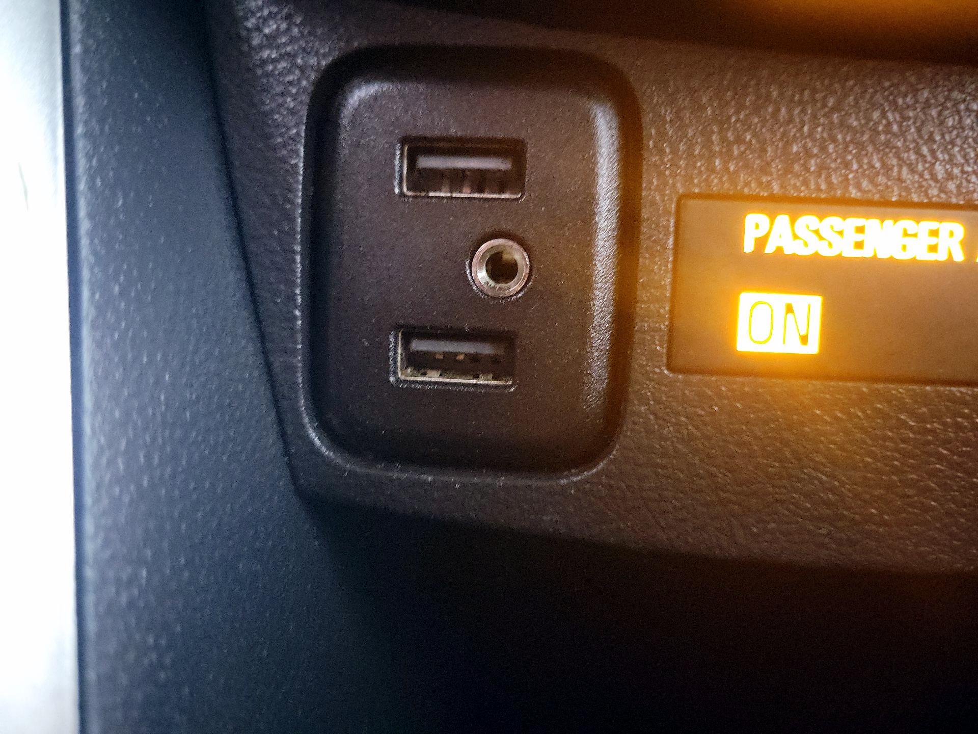 Thumbnail: 2020 Chevrolet Trax - 16