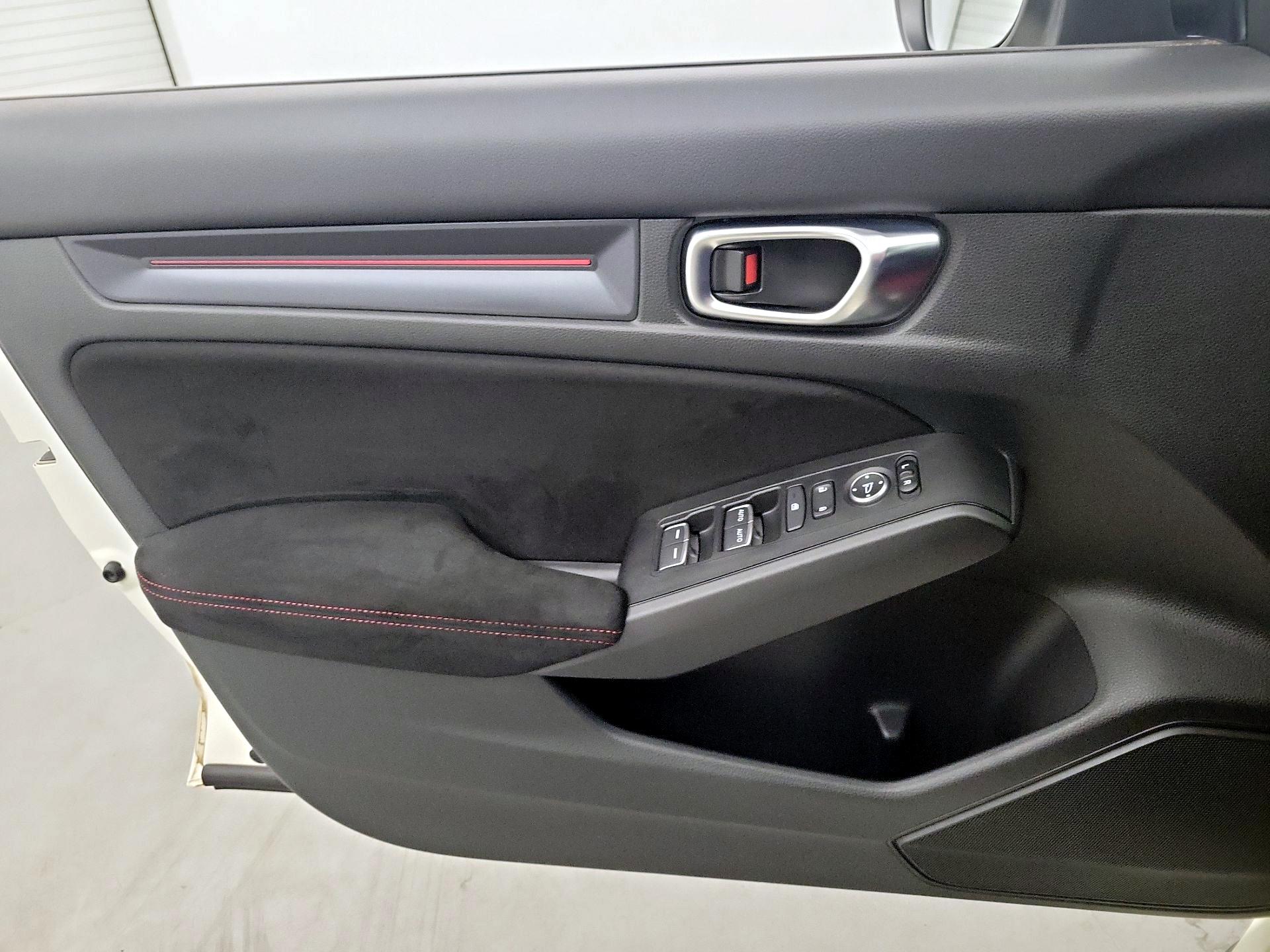 Thumbnail: 2024 Honda Civic - 10