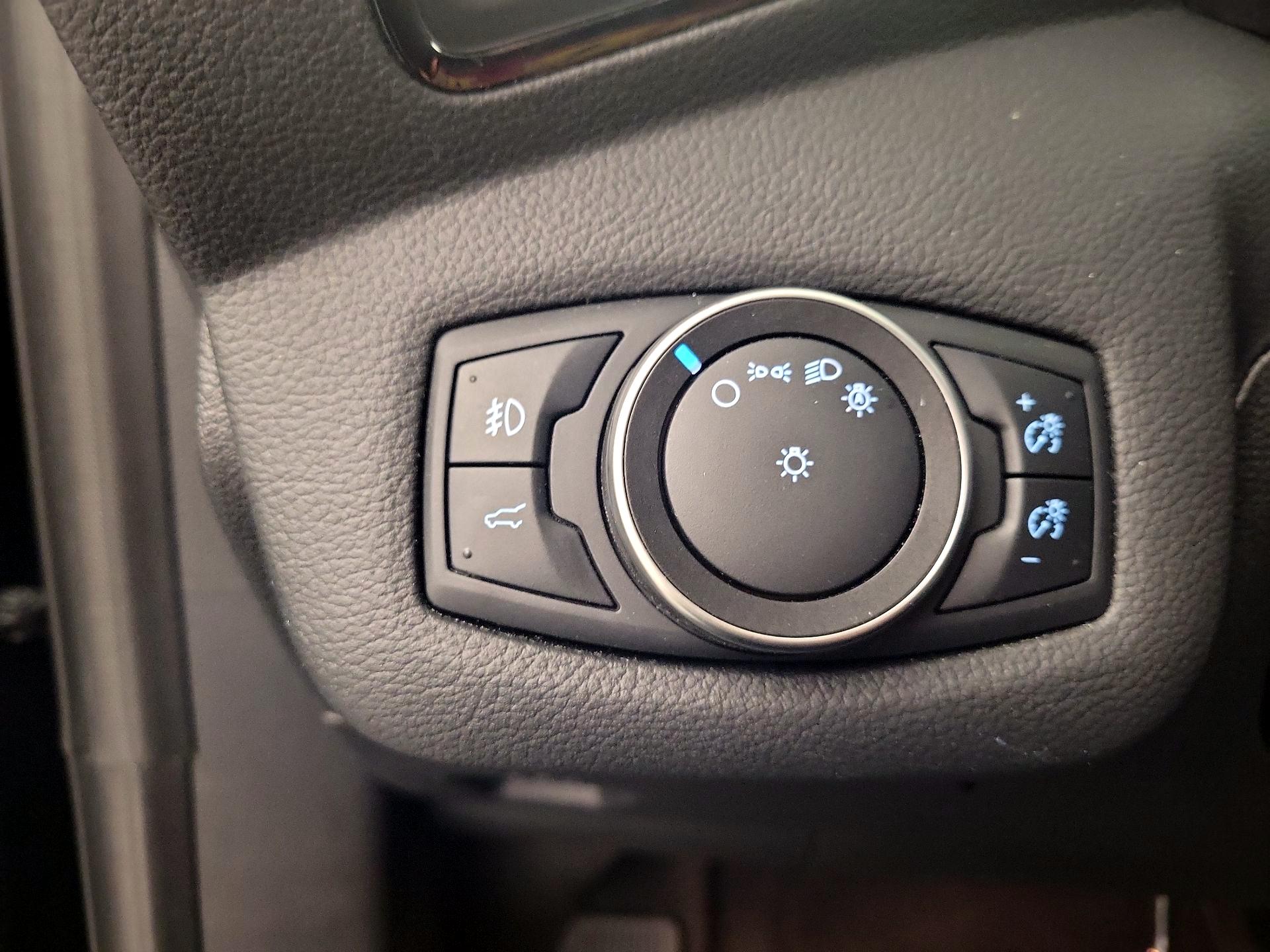 Thumbnail: 2018 Ford Escape - 11