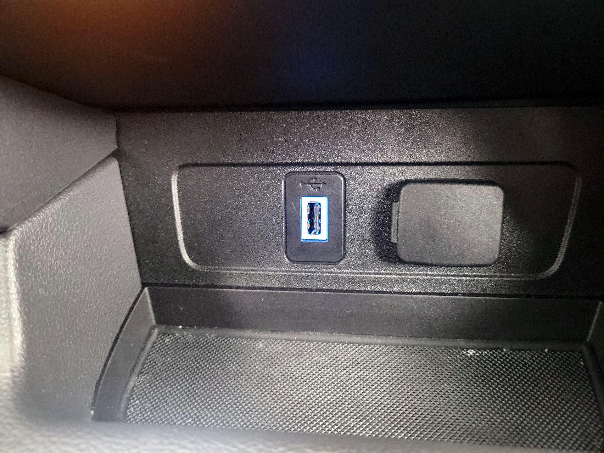 Thumbnail: 2018 Ford Escape - 16