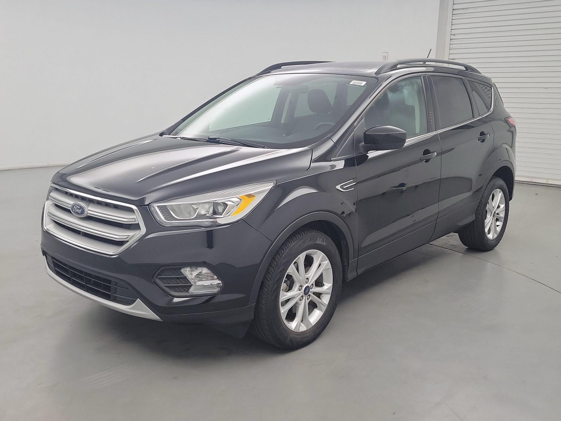 Thumbnail: 2018 Ford Escape - 3