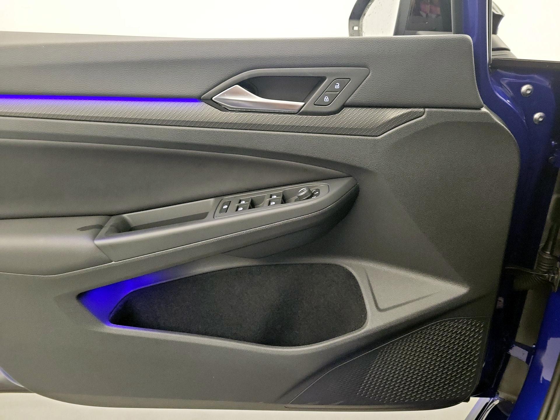 Thumbnail: 2024 Volkswagen Golf - 10