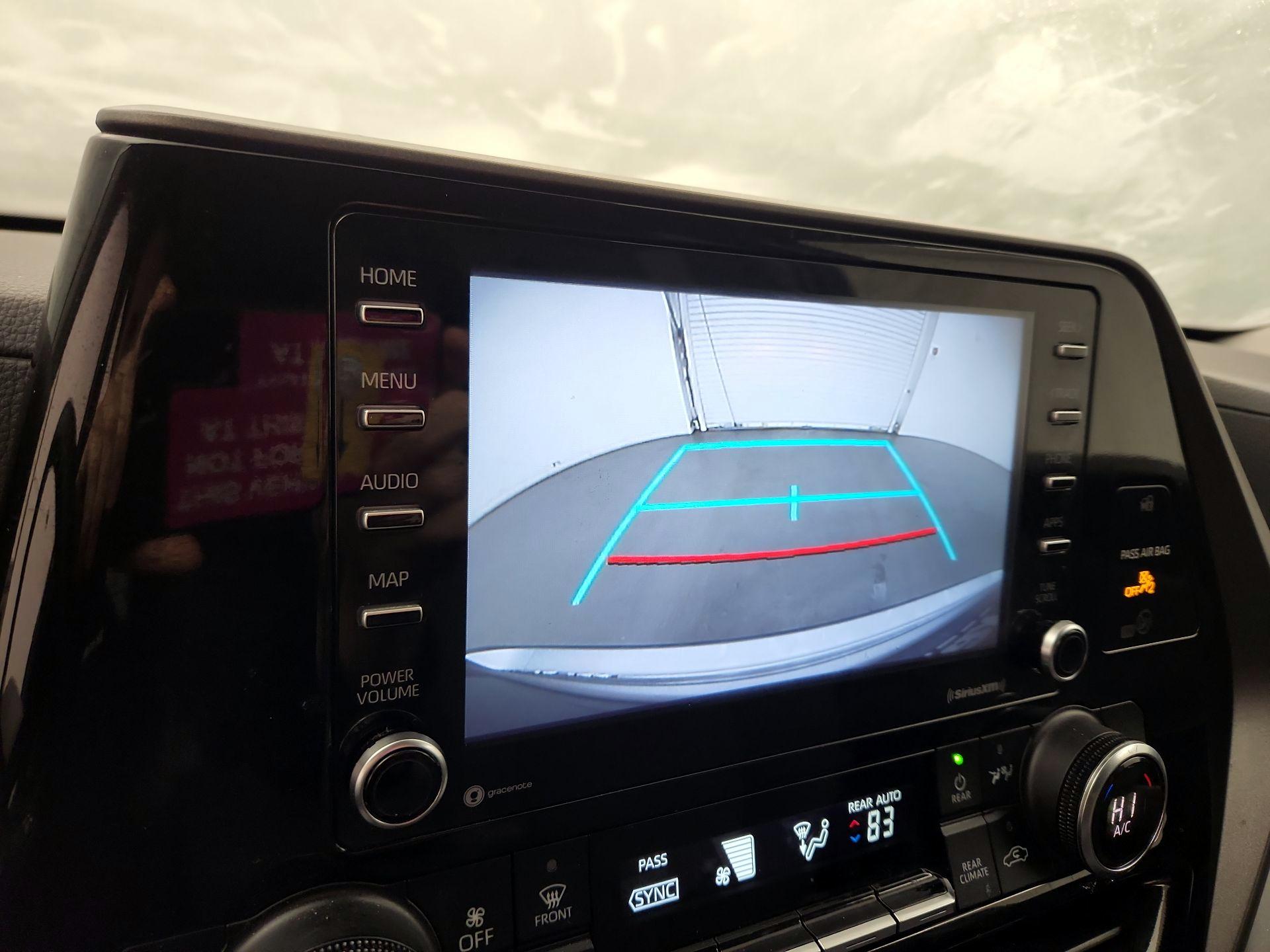 Thumbnail: 2022 Toyota Highlander - 12