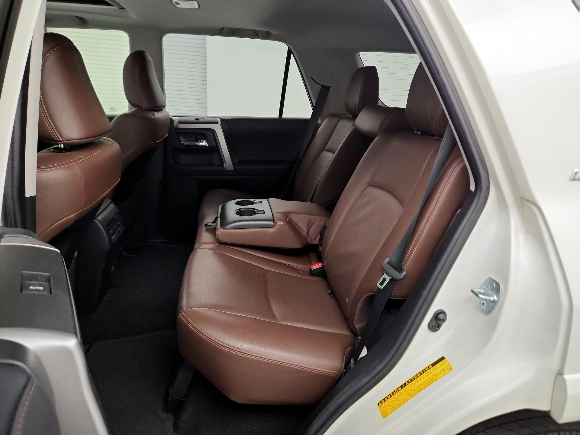 Thumbnail: 2020 Toyota 4Runner - 17