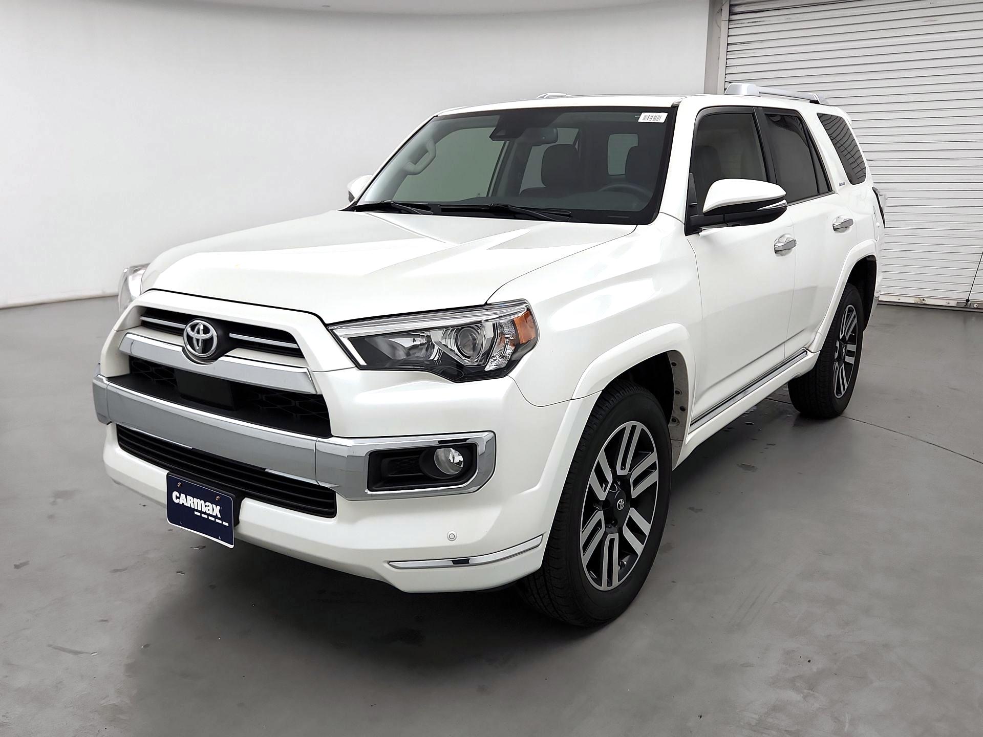 Thumbnail: 2020 Toyota 4Runner - 3