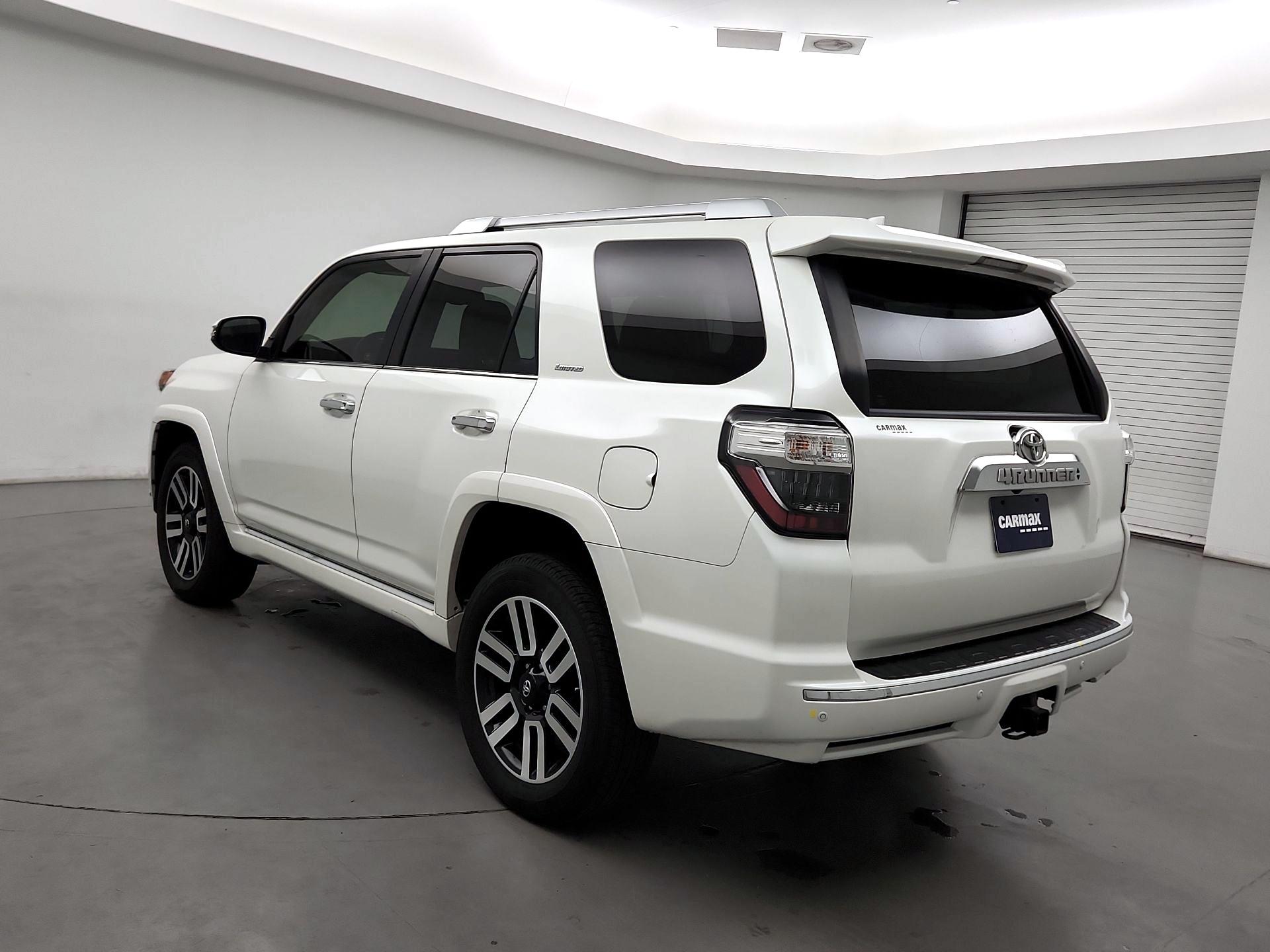 Thumbnail: 2020 Toyota 4Runner - 7