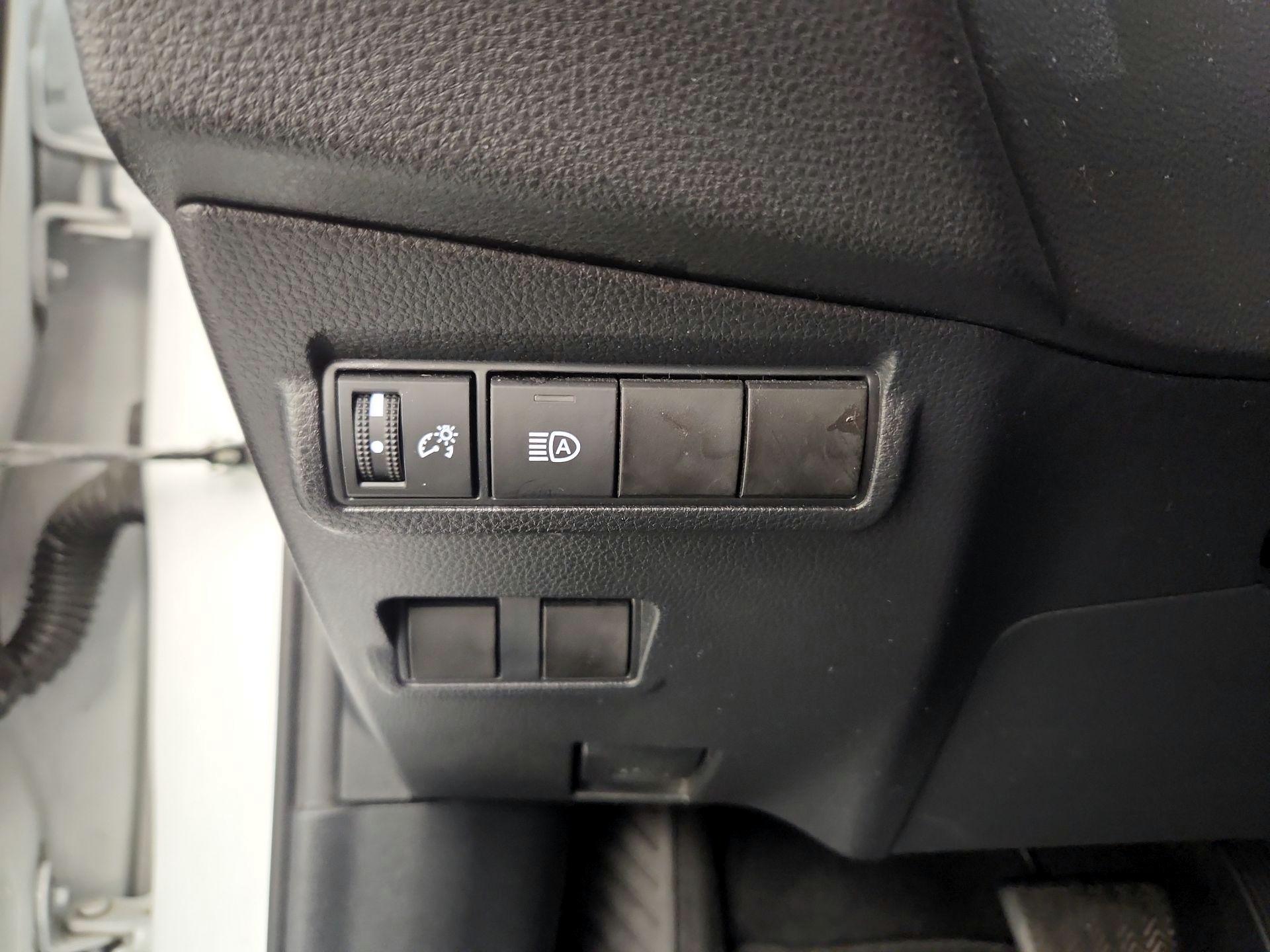 Thumbnail: 2024 Toyota Corolla Cross - 11