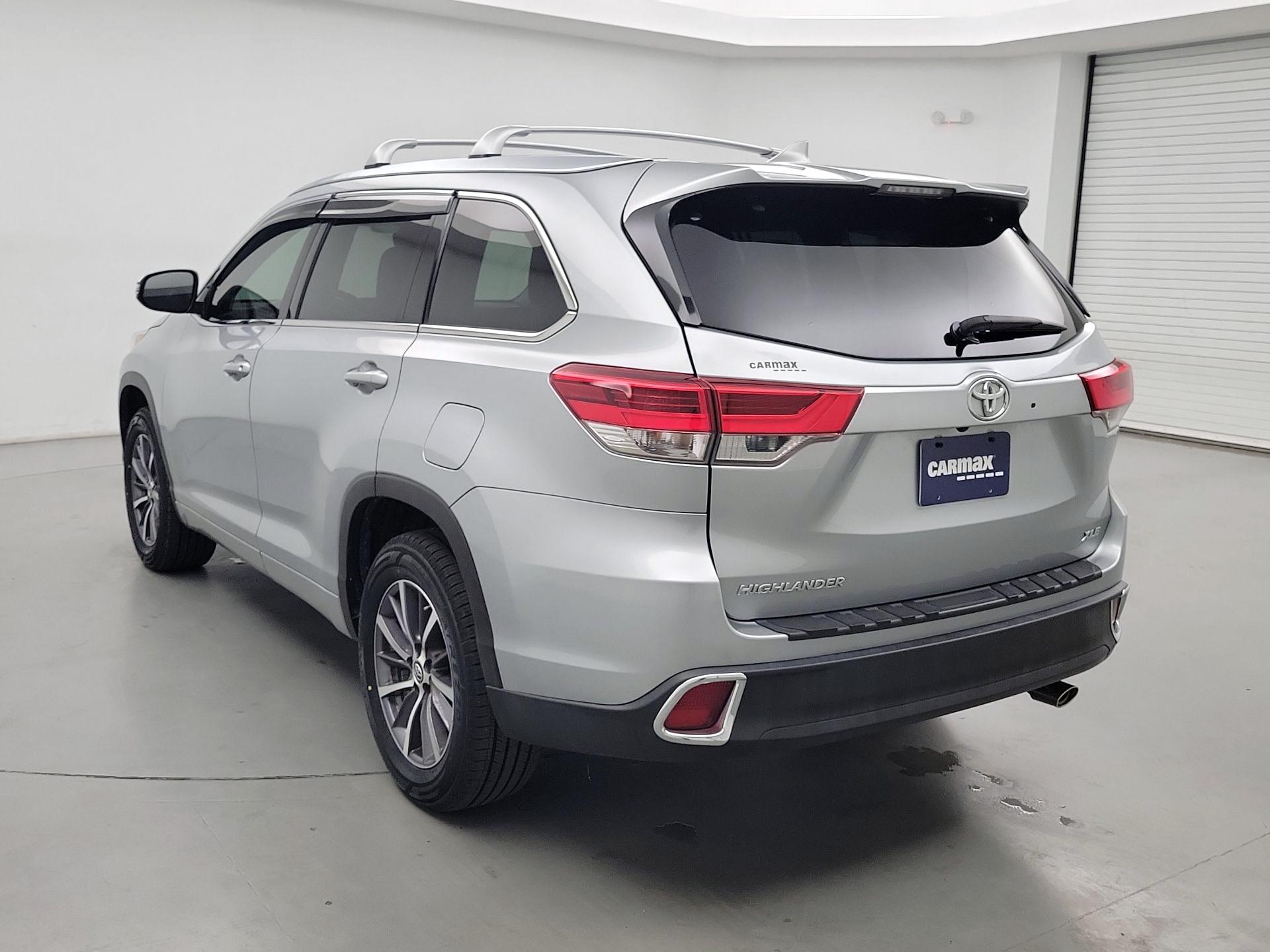 Thumbnail: 2018 Toyota Highlander - 7