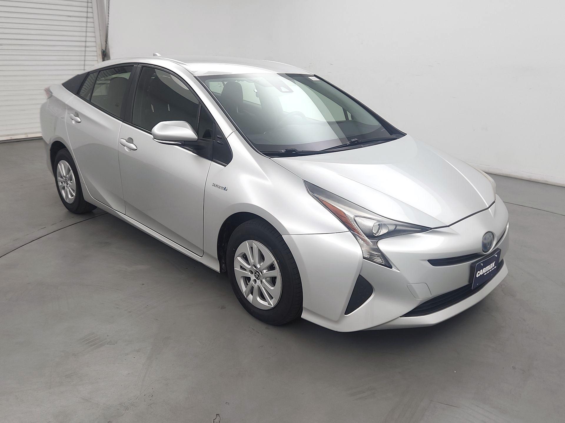 Thumbnail: 2017 Toyota Prius - 1