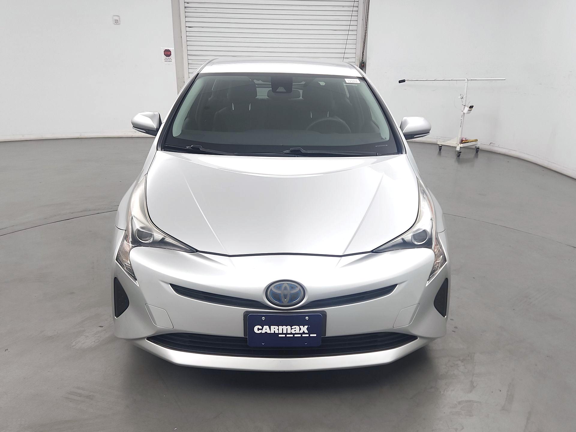 Thumbnail: 2017 Toyota Prius - 2