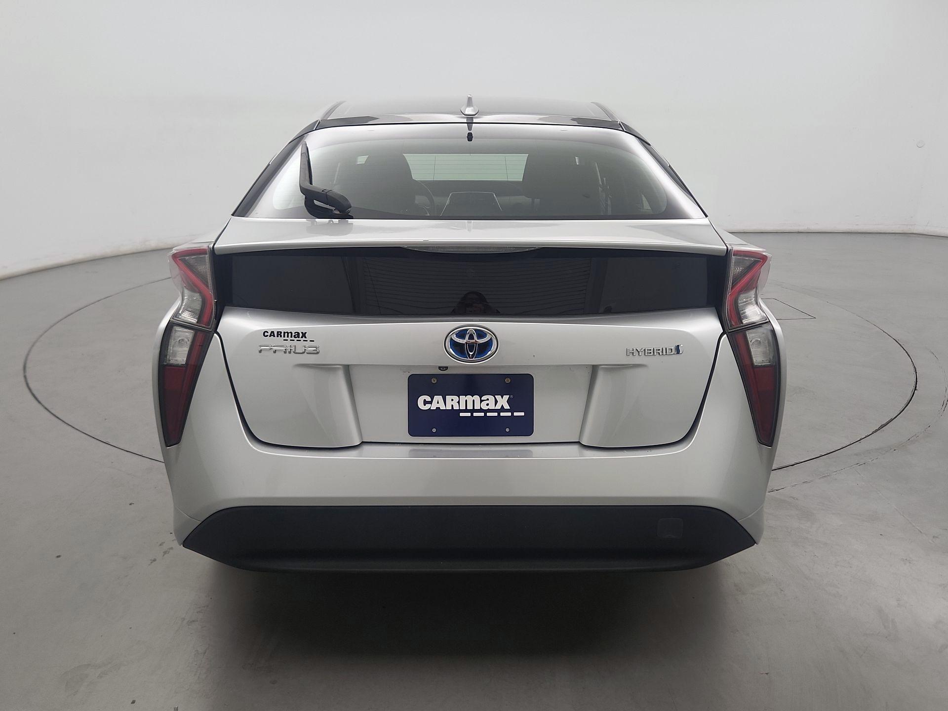 Thumbnail: 2017 Toyota Prius - 6