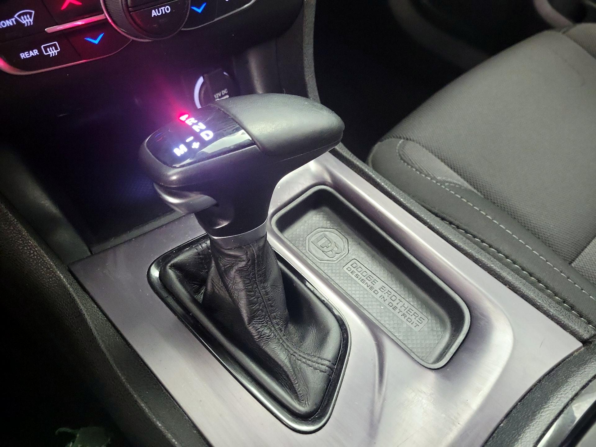 Thumbnail: 2018 Dodge Charger - 15