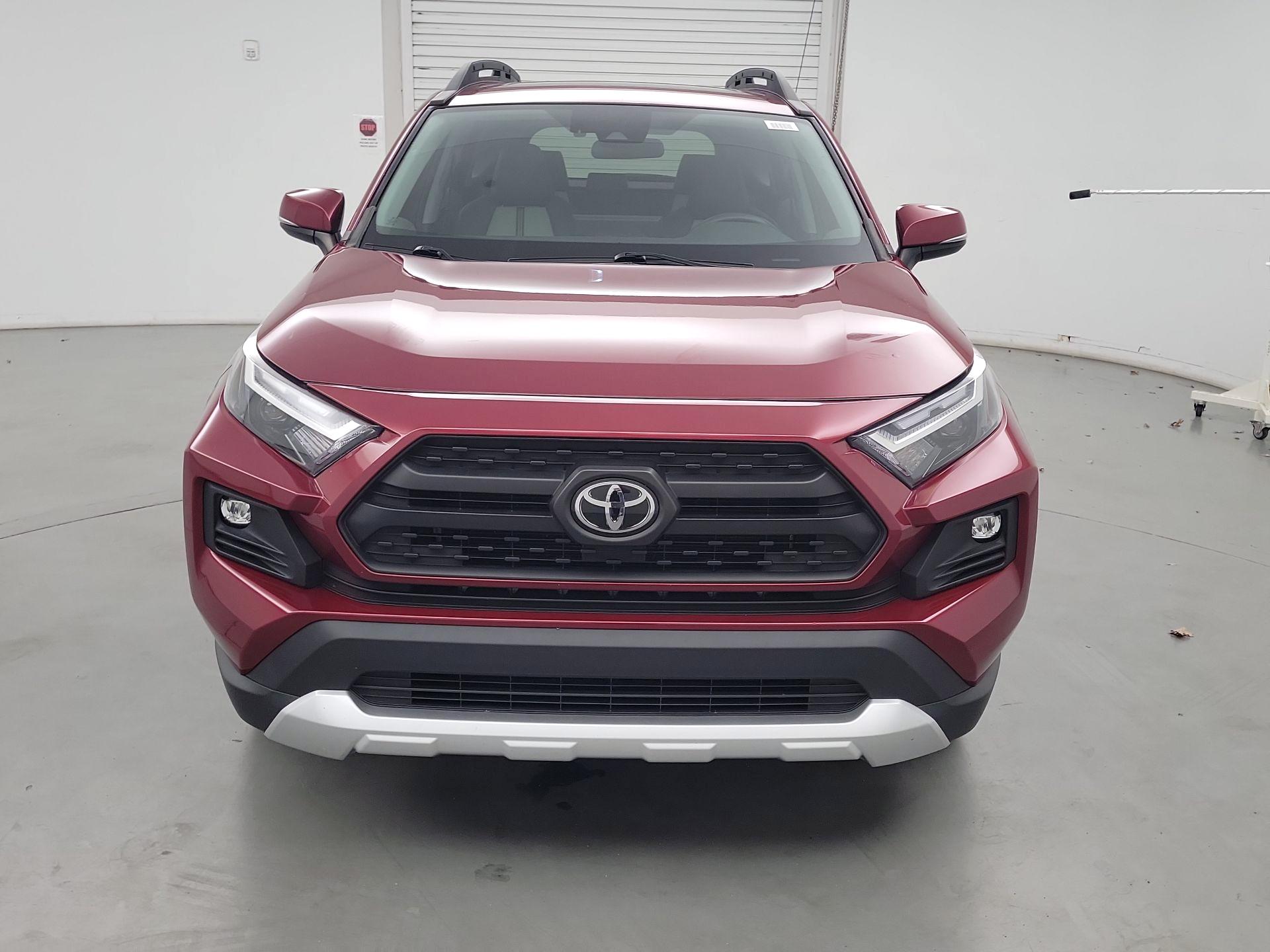 Thumbnail: 2022 Toyota RAV4 - 2