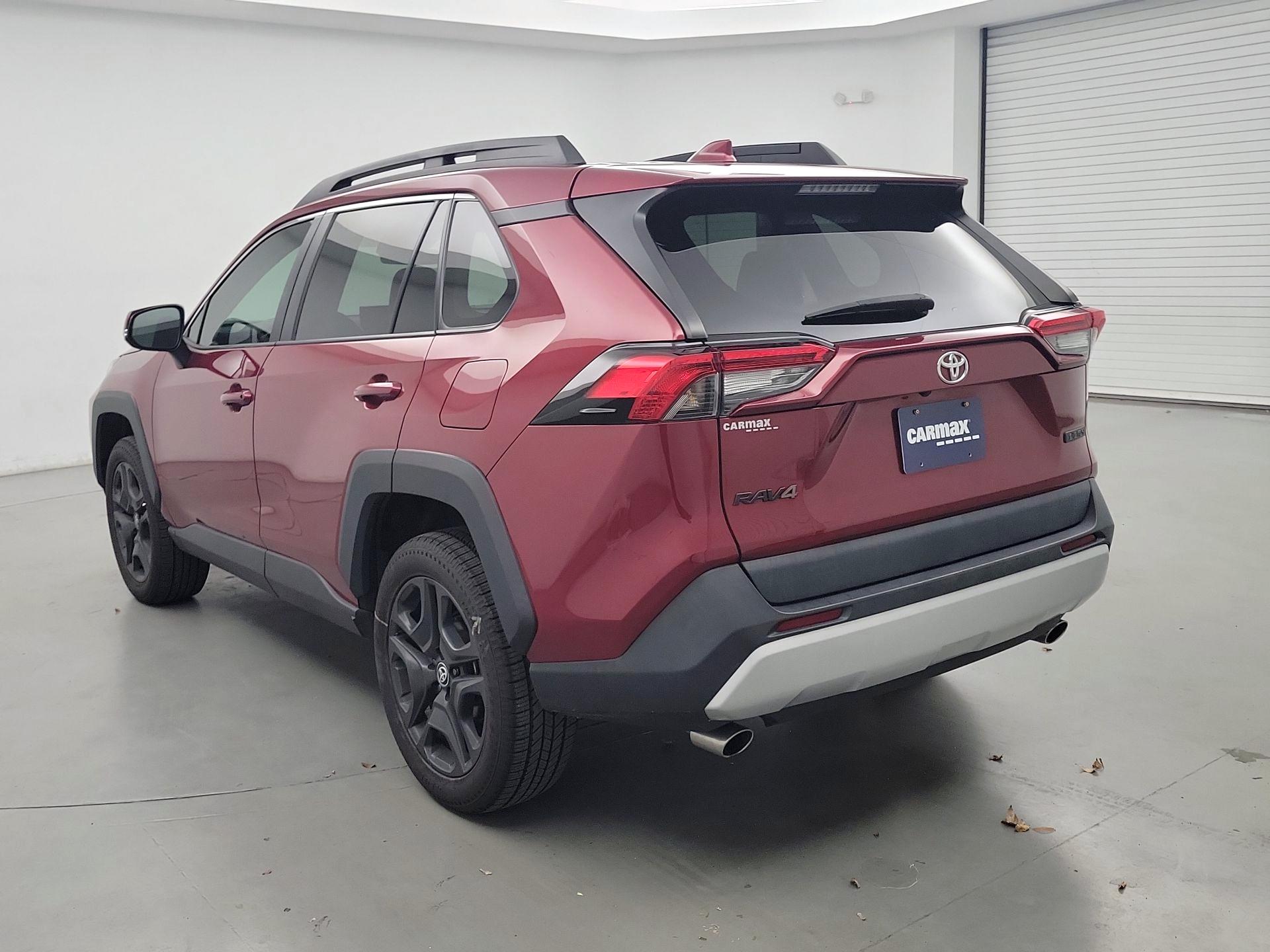 Thumbnail: 2022 Toyota RAV4 - 7