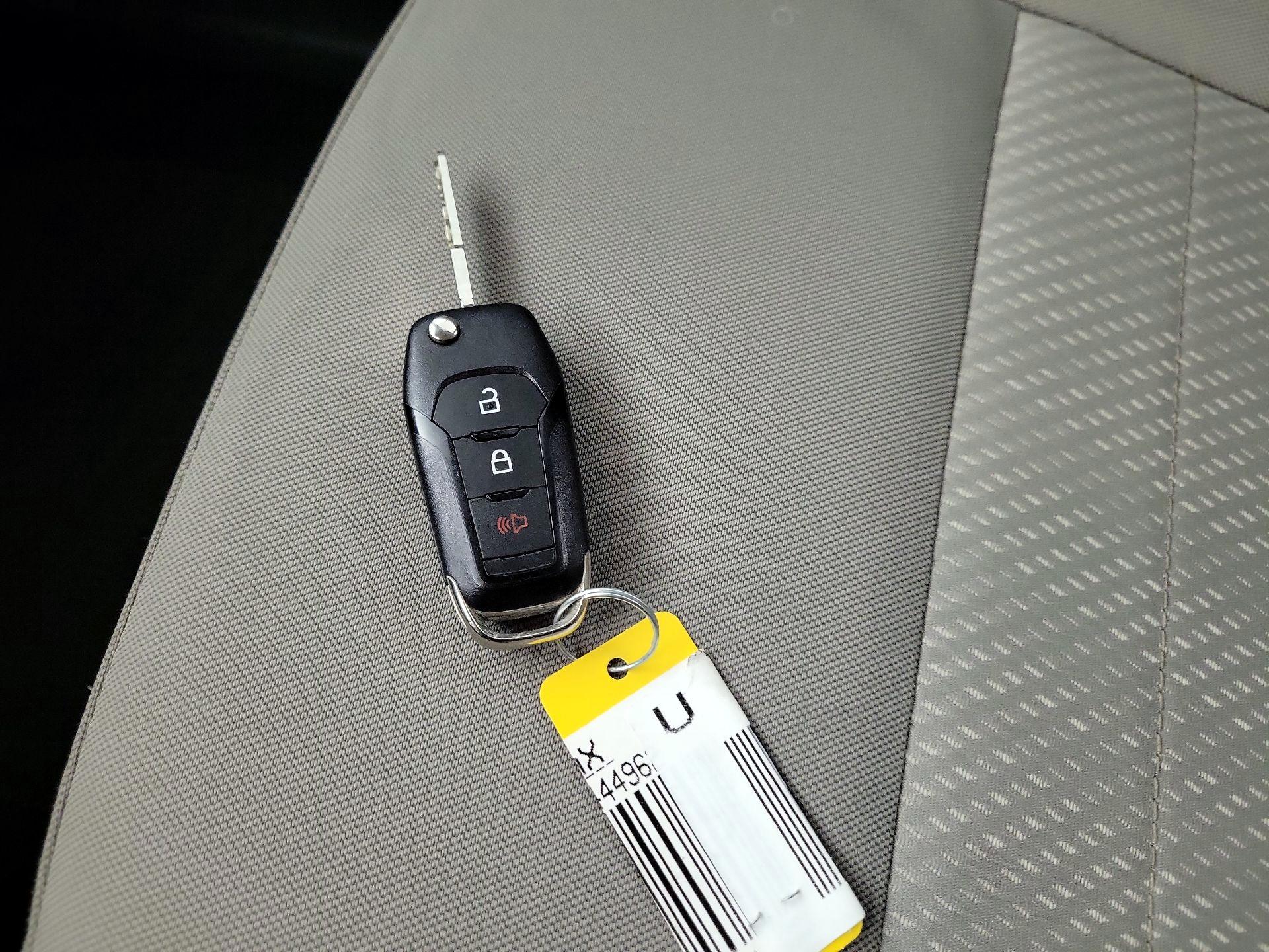 Thumbnail: 2021 Ford EcoSport - 20