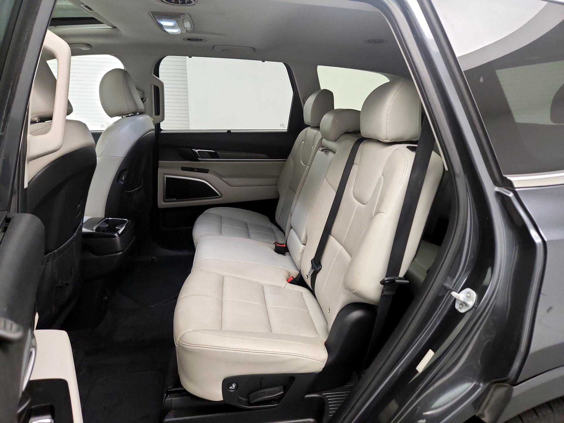 Thumbnail: 2020 Kia Telluride - 19