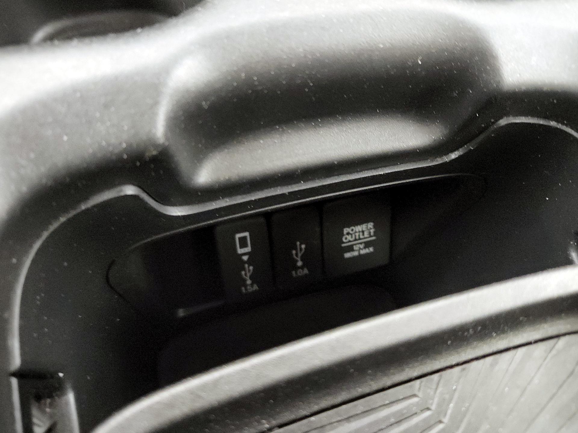 Thumbnail: 2017 Honda CR-V - 16