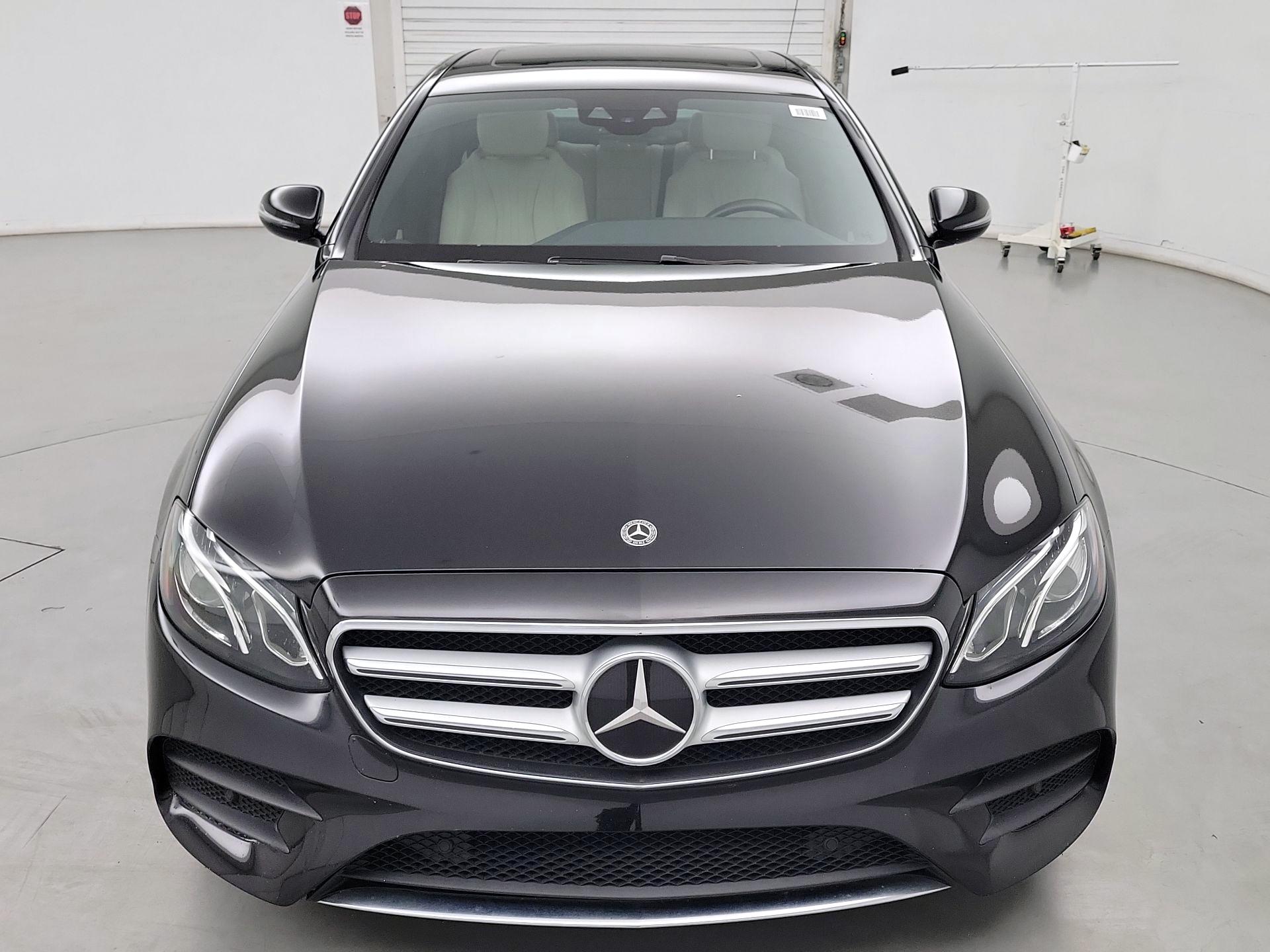 Thumbnail: 2020 Mercedes-Benz E-Class - 2