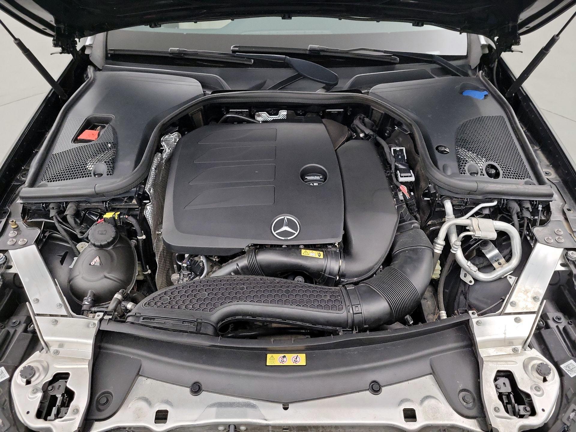 Thumbnail: 2020 Mercedes-Benz E-Class - 20