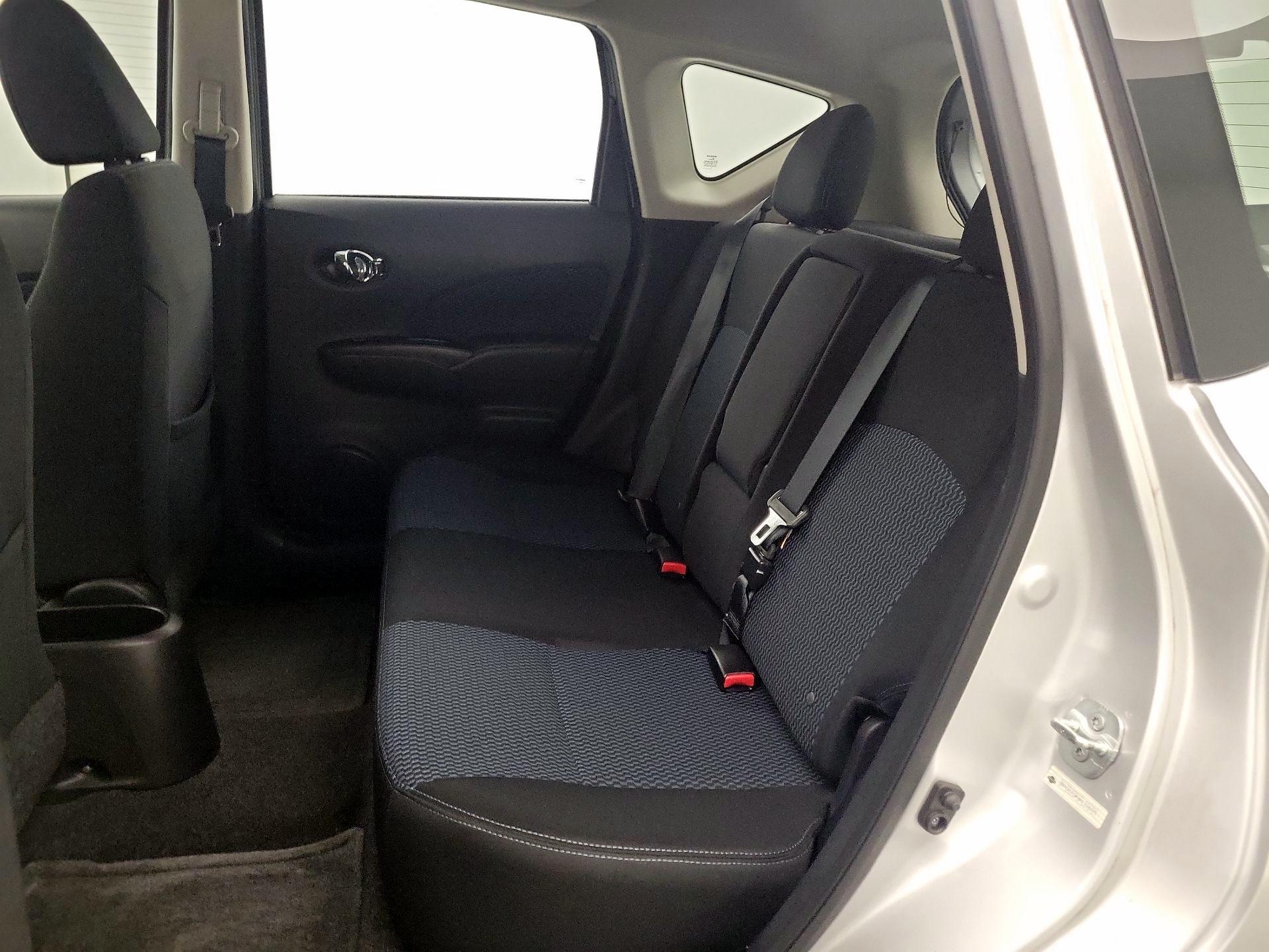 Thumbnail: 2015 Nissan Versa Note - 17