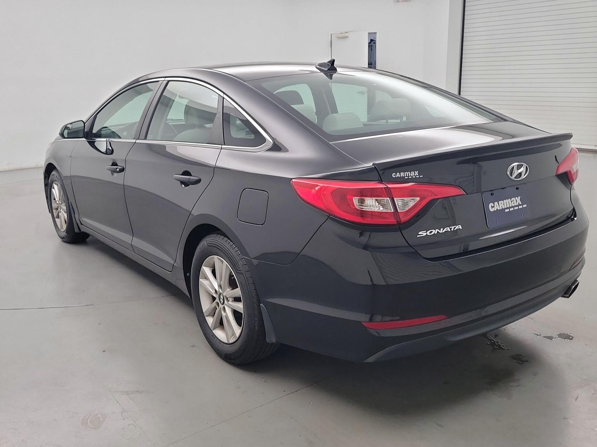 Thumbnail: 2017 Hyundai Sonata - 7