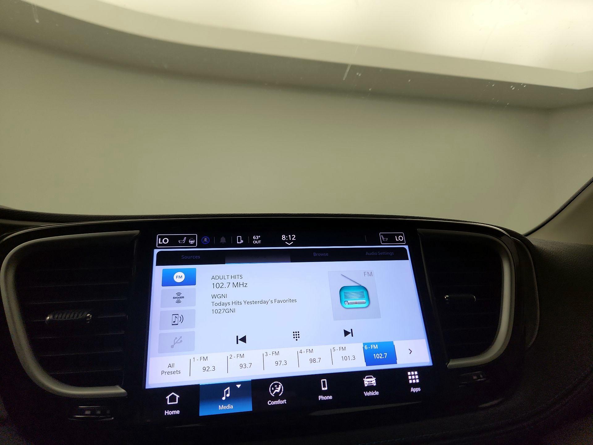 Thumbnail: 2021 Chrysler Pacifica - 13