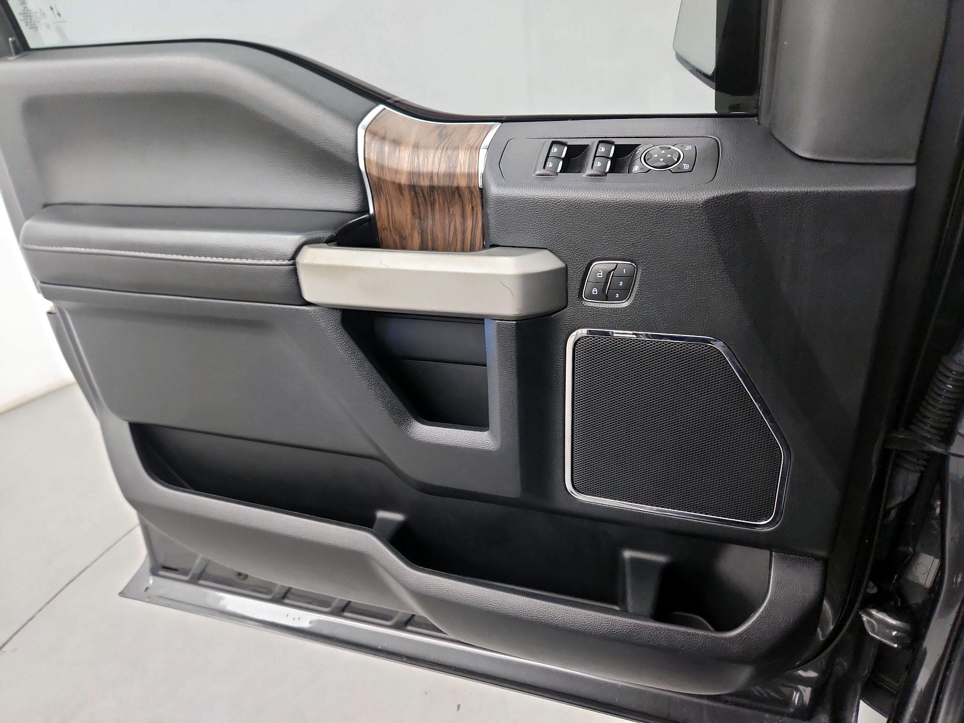 Thumbnail: 2020 Ford F-150 - 10