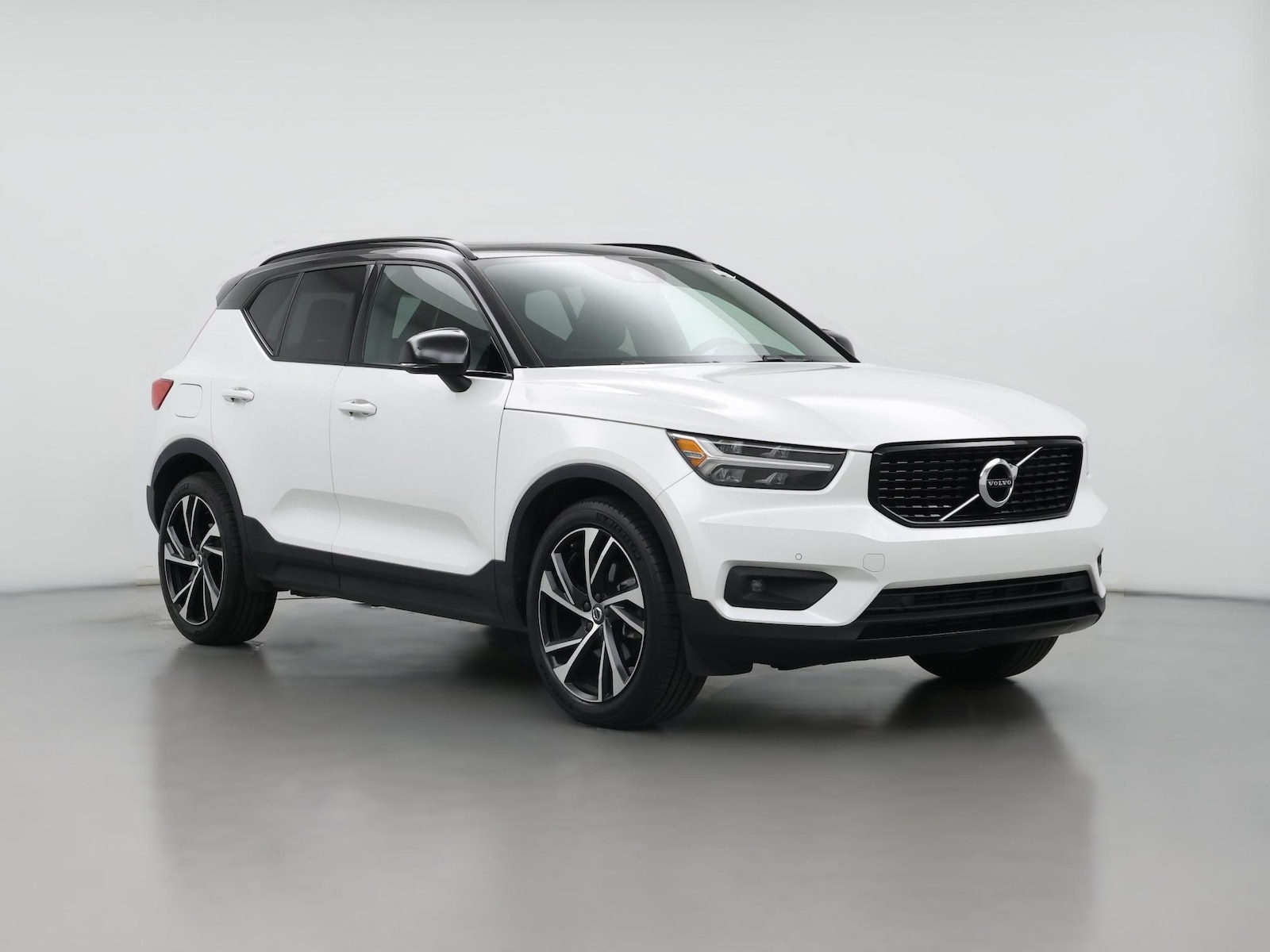 2021 Volvo XC40 R-Design