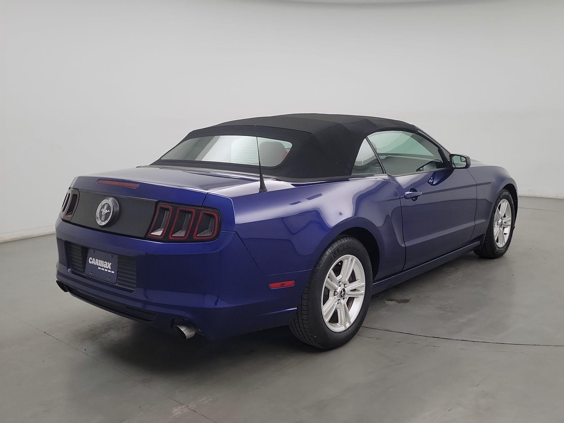 Thumbnail: 2014 Ford Mustang - 5