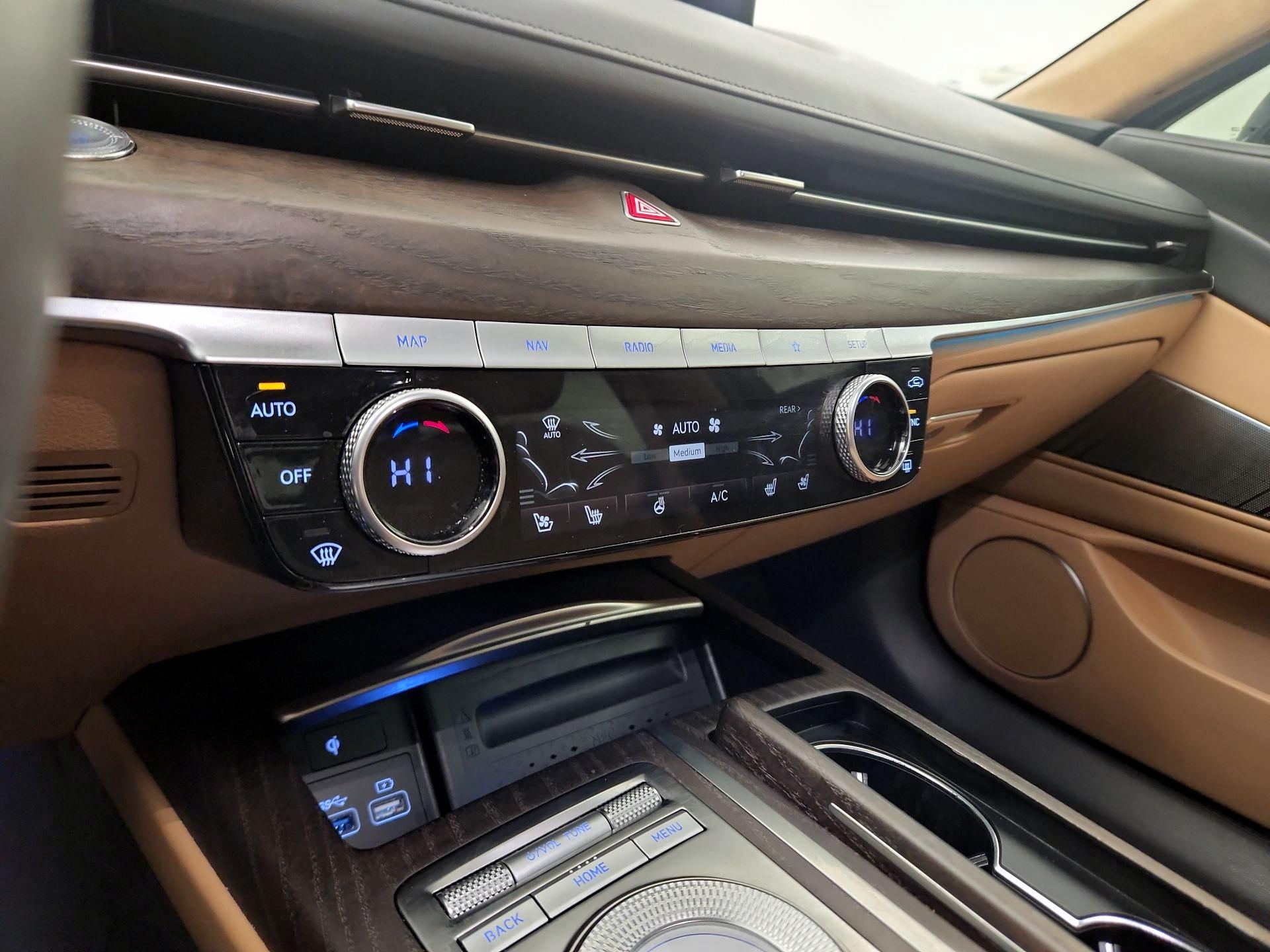 Thumbnail: 2021 Genesis G80 - 15