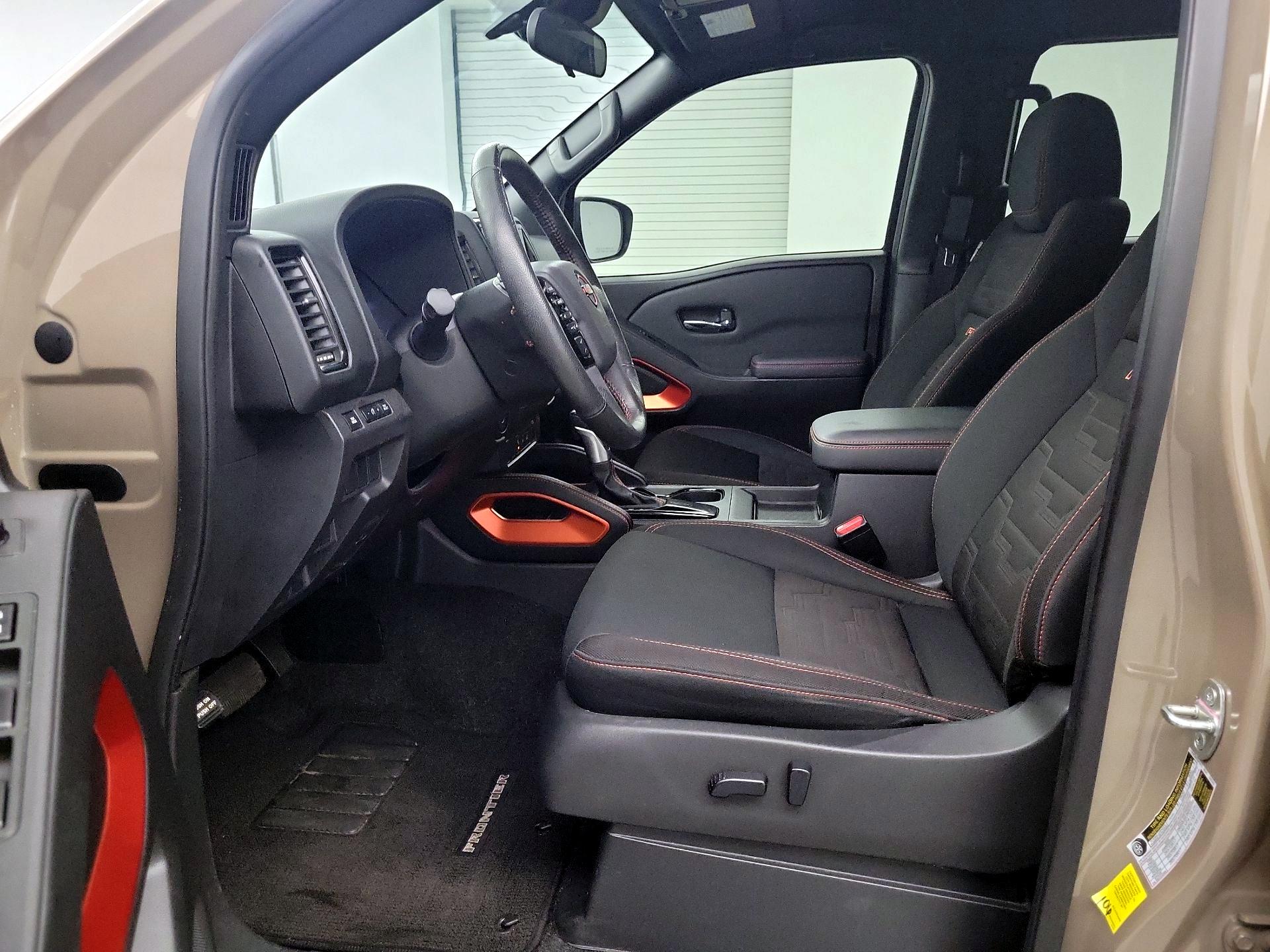 Thumbnail: 2022 Nissan Frontier - 9