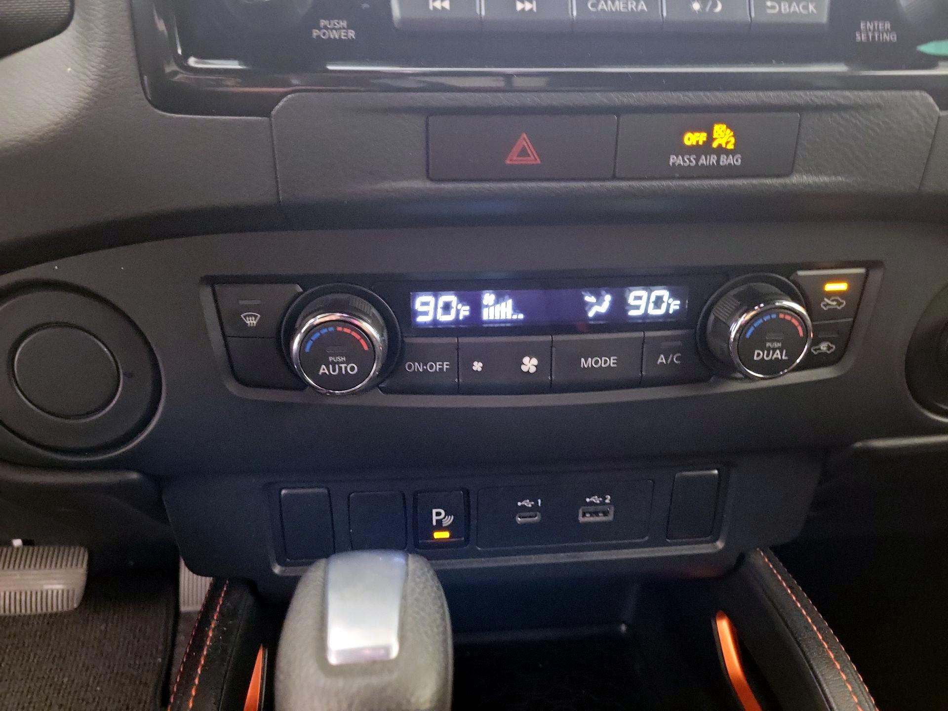 Thumbnail: 2022 Nissan Frontier - 14