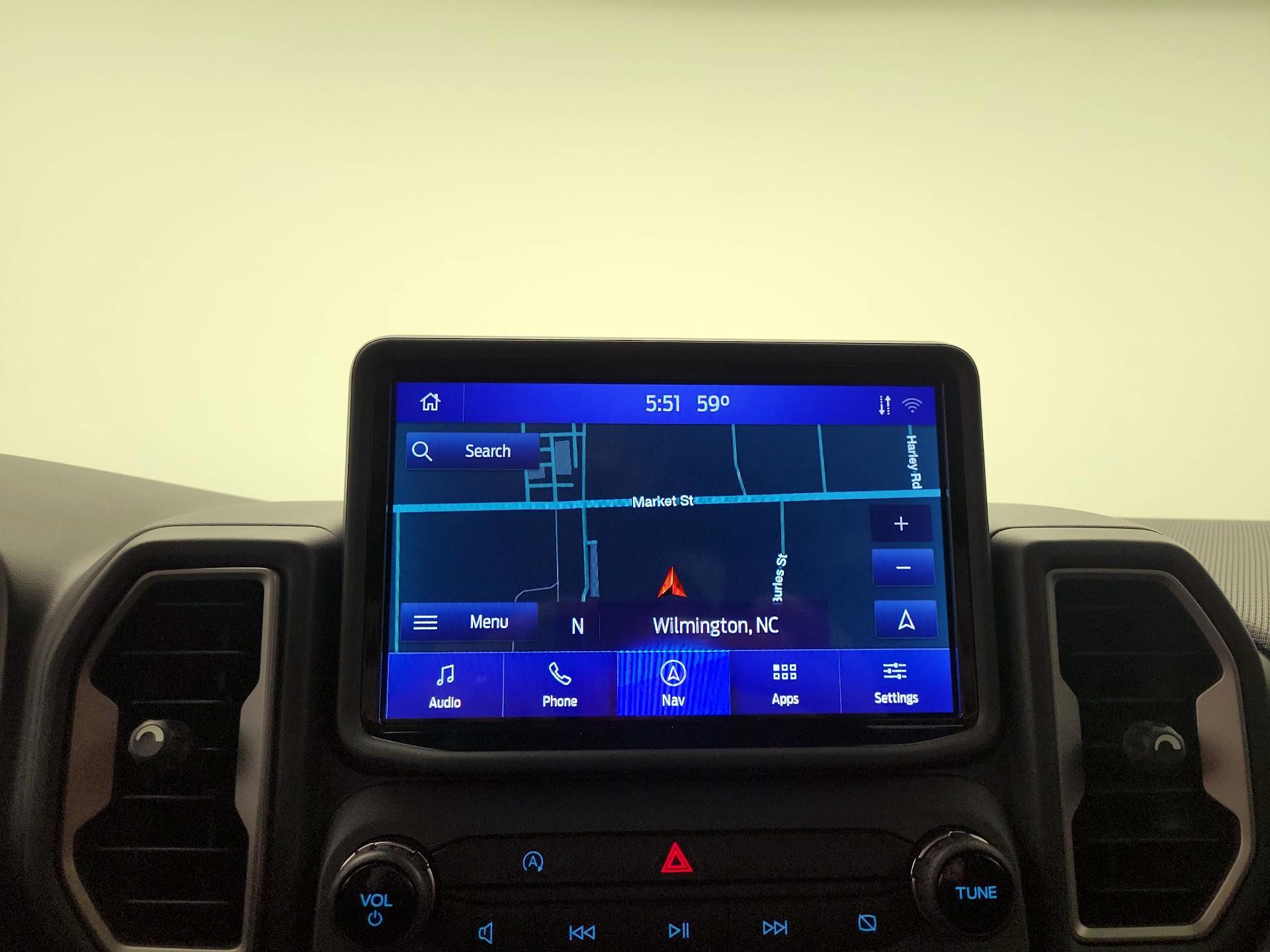 Thumbnail: 2021 Ford Bronco Sport - 14