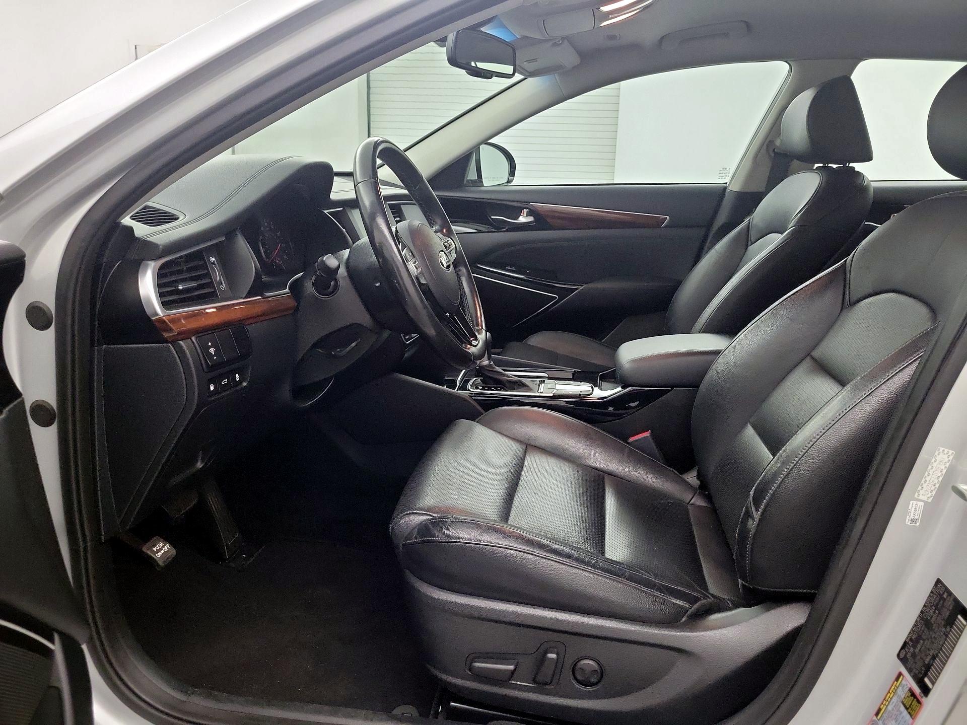 Thumbnail: 2018 Kia Cadenza - 9