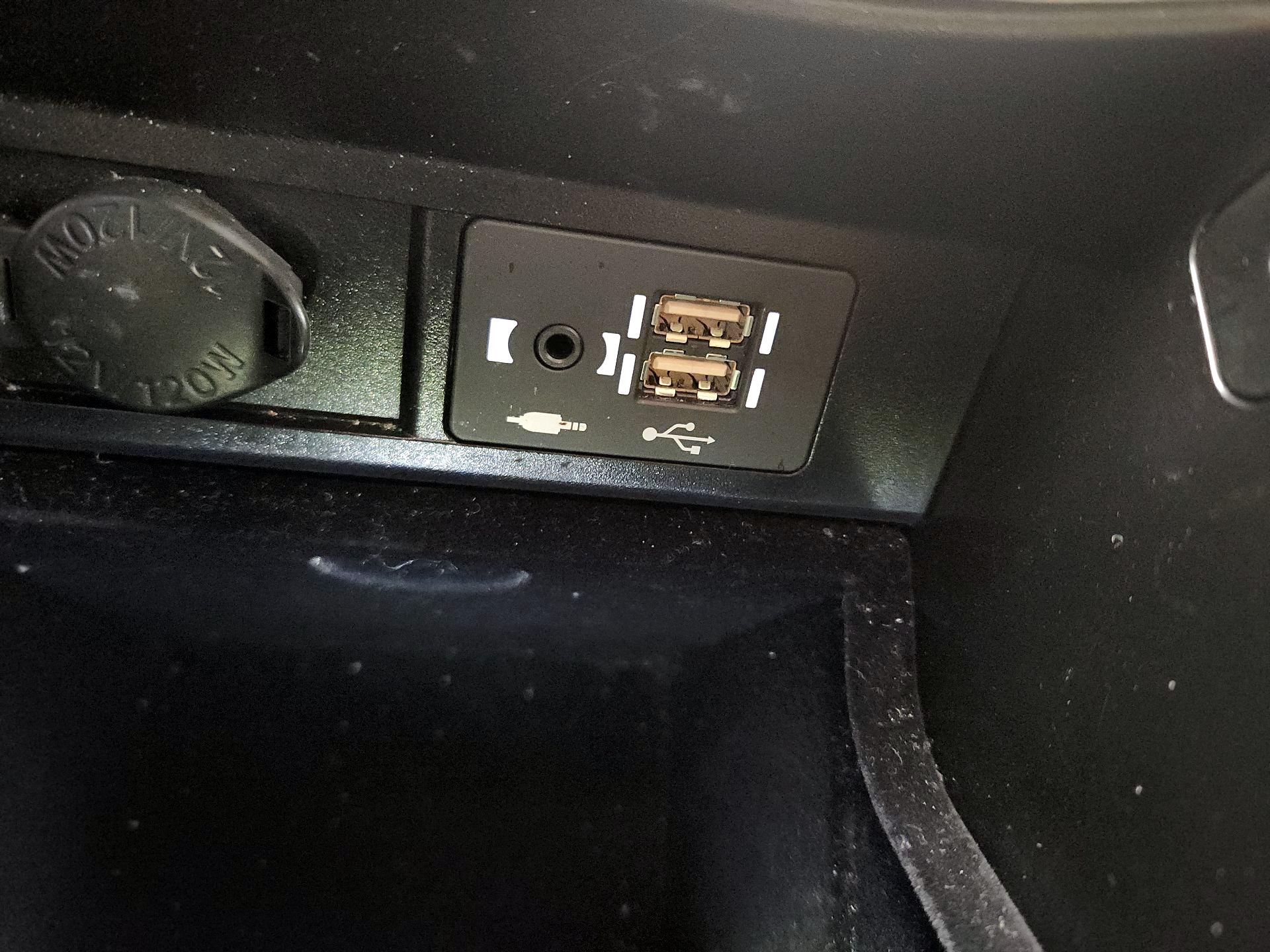 Thumbnail: 2020 Lexus RX - 17