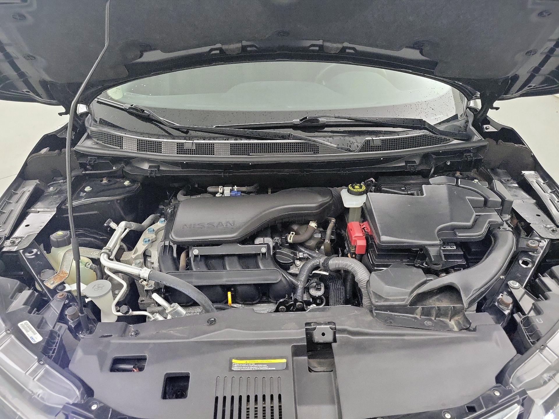 Thumbnail: 2020 Nissan Rogue Sport - 19