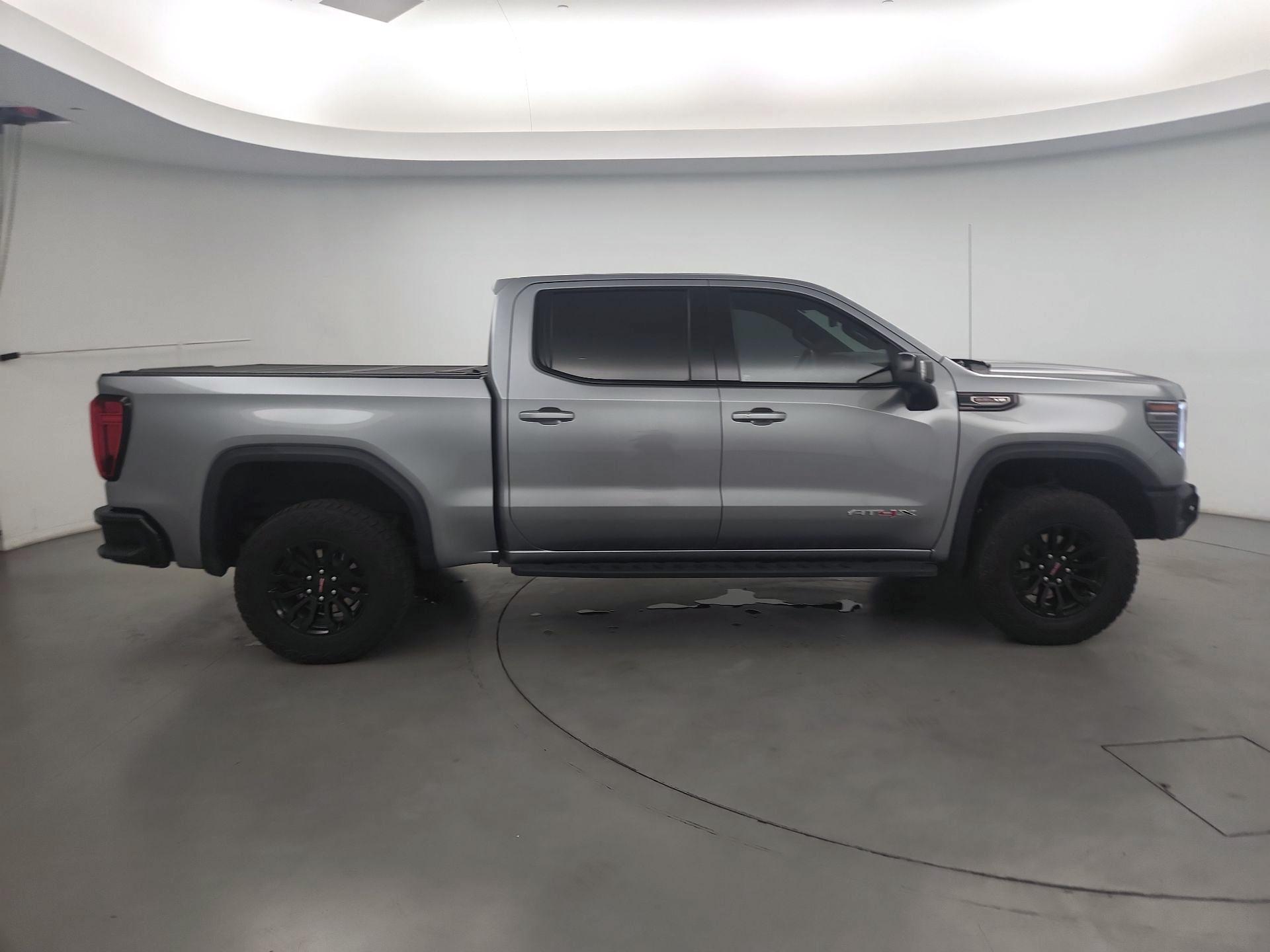 Thumbnail: 2023 GMC Sierra 1500 - 4